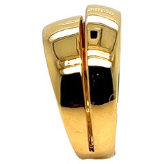 French Ring with Middle Opening 18 Carat Yellow Gold