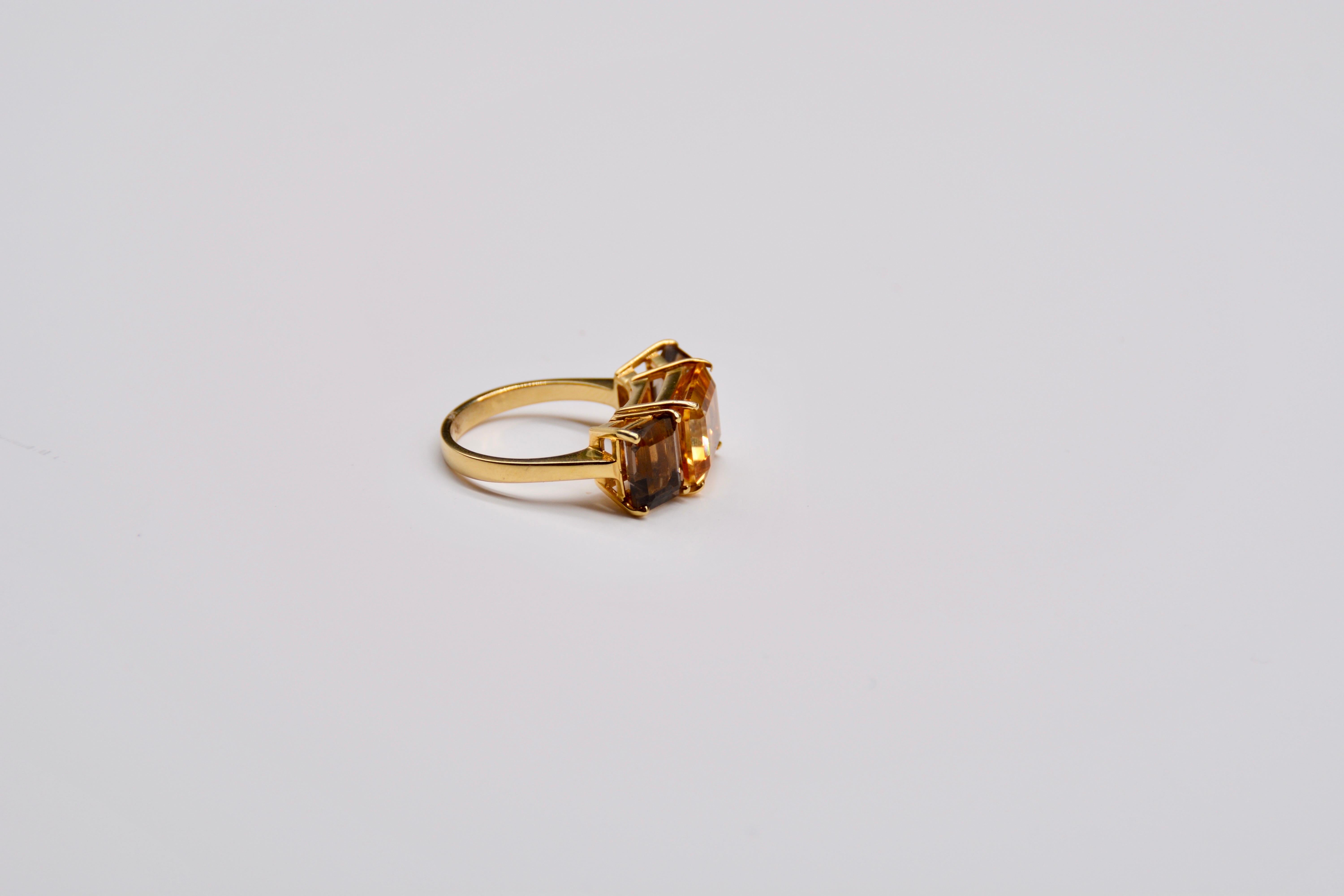 Emerald Cut French Ring Yellow Gold Citrine Smoky Quartz For Sale