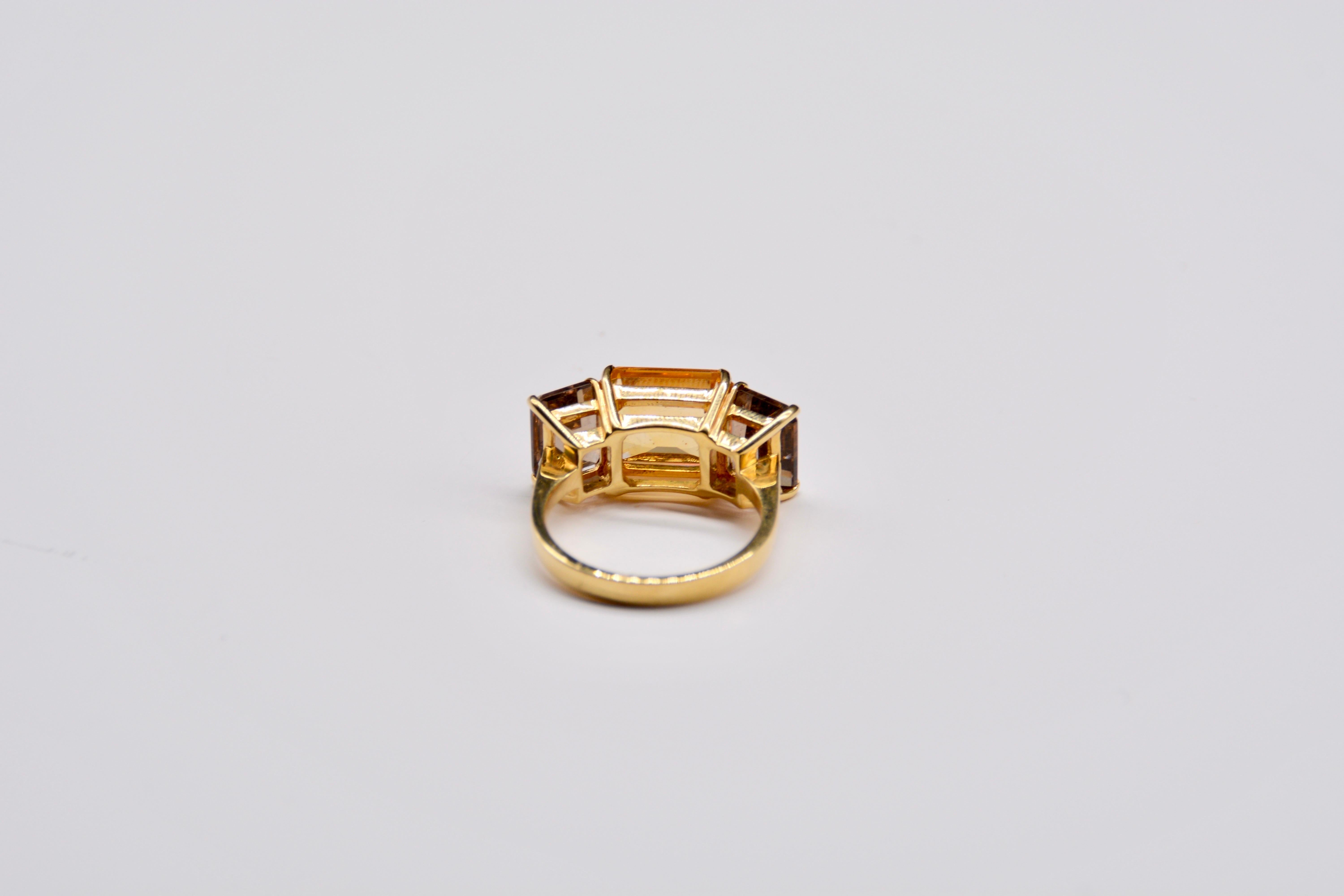 French Ring Yellow Gold Citrine Smoky Quartz In New Condition For Sale In Vannes, FR