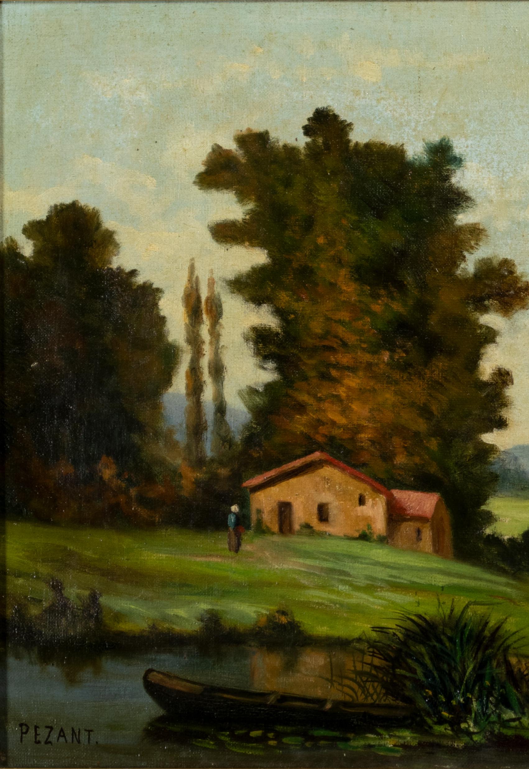 Dieses Ölgemälde aus dem frühen 20. Jahrhundert zeigt eine friedliche französische Landschaft mit einer Hütte an einem Fluss, umgeben von üppigen Bäumen und sanften Hügeln. 
Ein kleines Holzboot liegt in der Nähe des Ufers, und in der Ferne geht