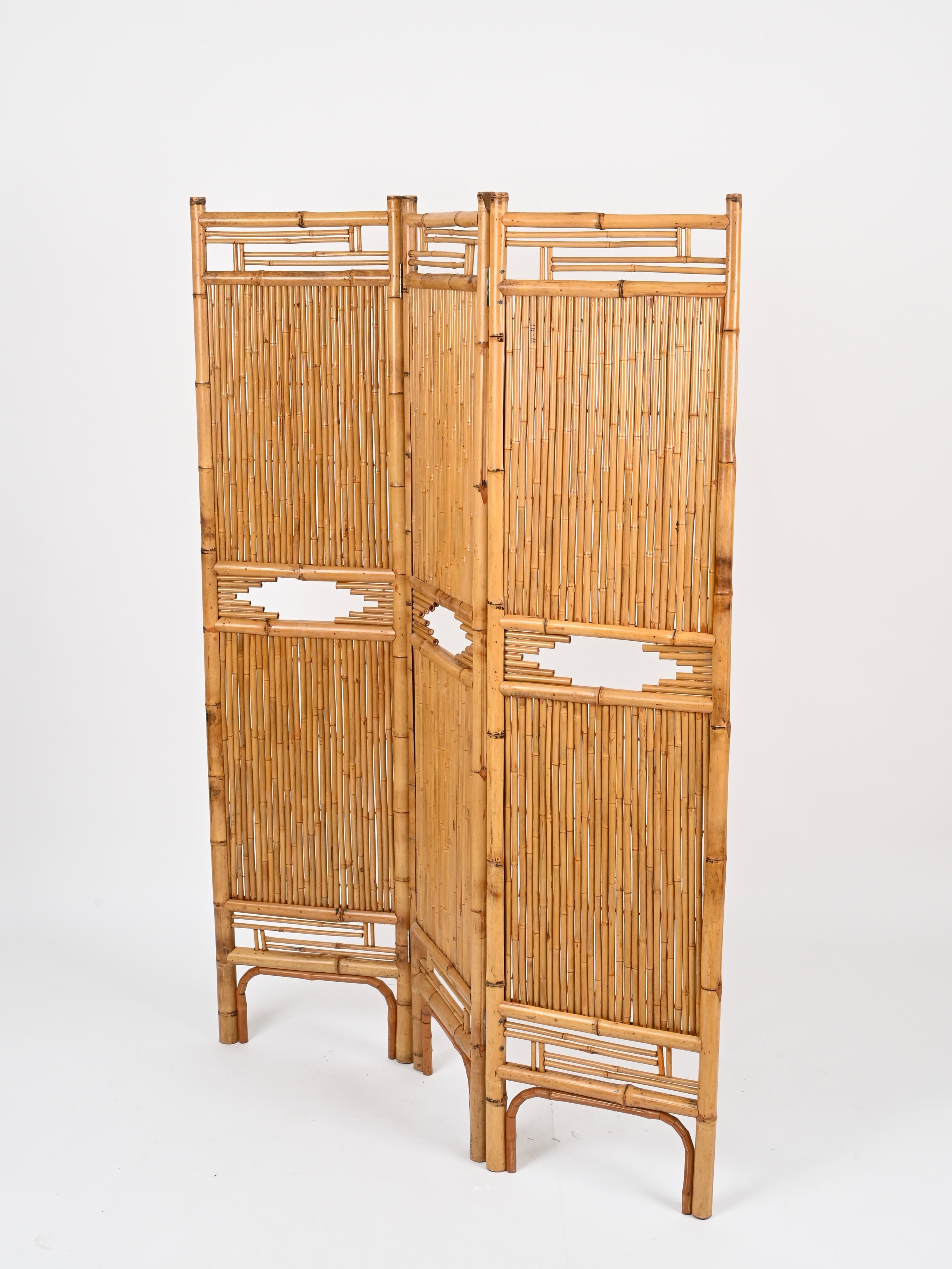 Mid-Century Modern Paravent à 3 panneaux en rotin et bambou de la Côte d'Azur, Italie 1960 en vente
