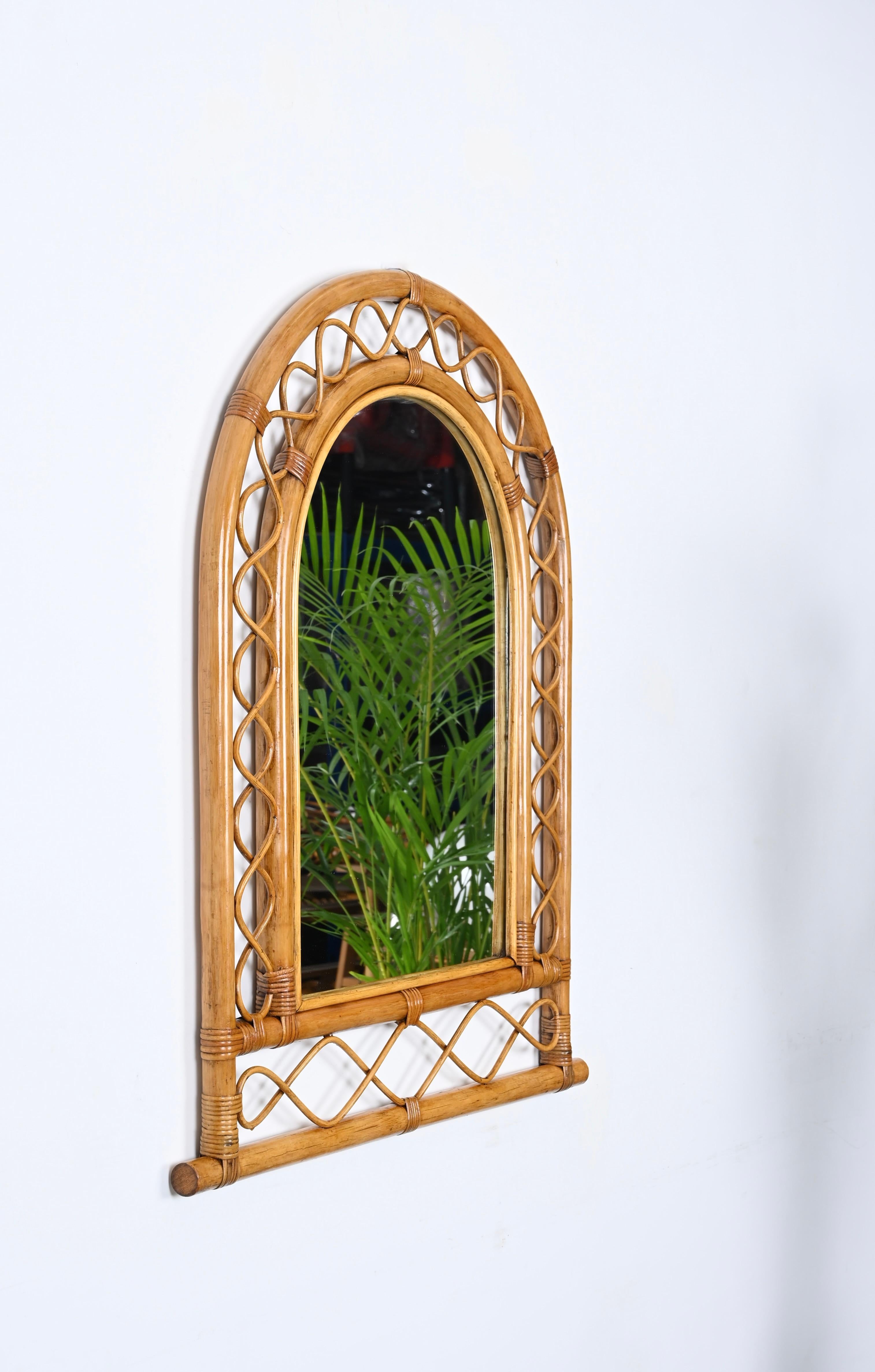 Italian French Riviera Arch Mirror in Rattan, Wicker and Bamboo, Italy 1960s For Sale