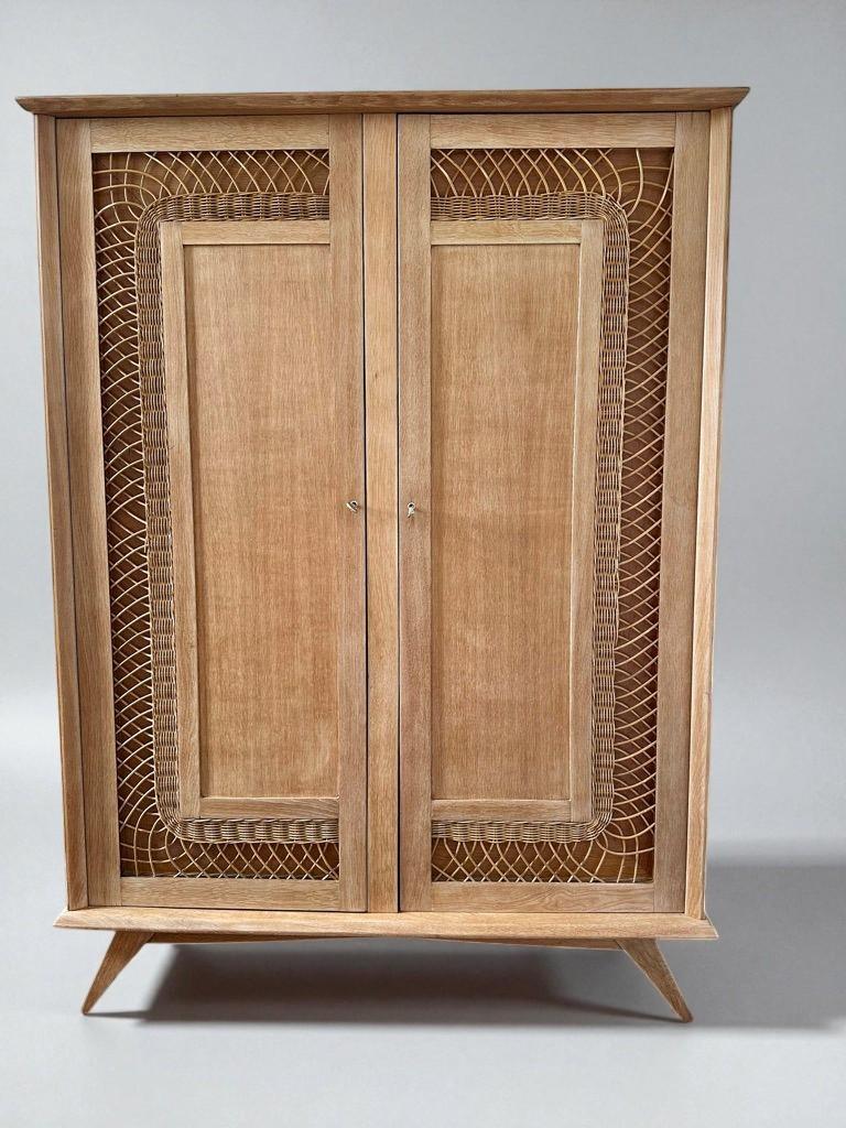 Französische Riviera - Kleiderschrank - Eiche - Frankreich im Angebot 3