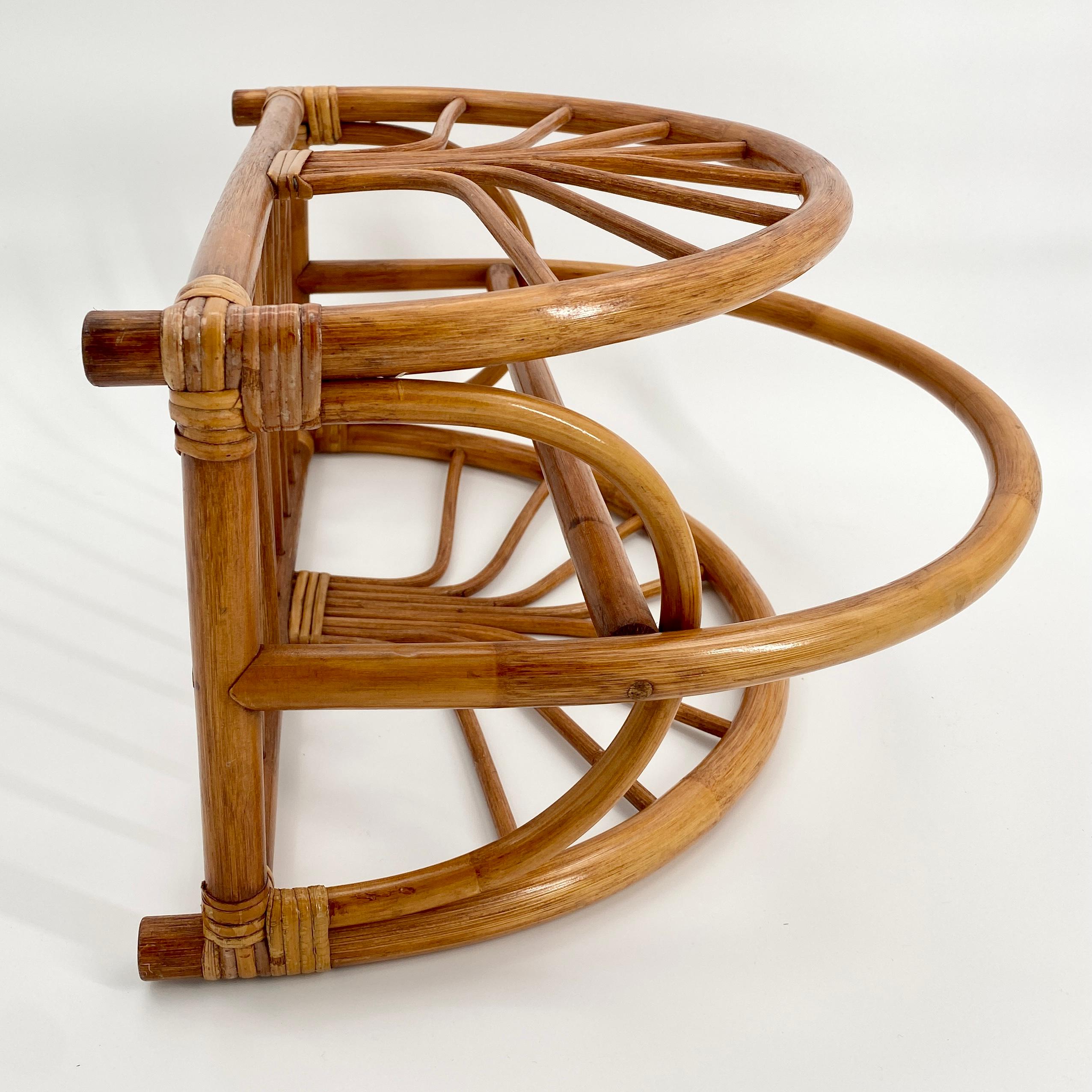 French Riviera Bamboo and Rattan Magazine Rack, 1960s Italy For Sale 5