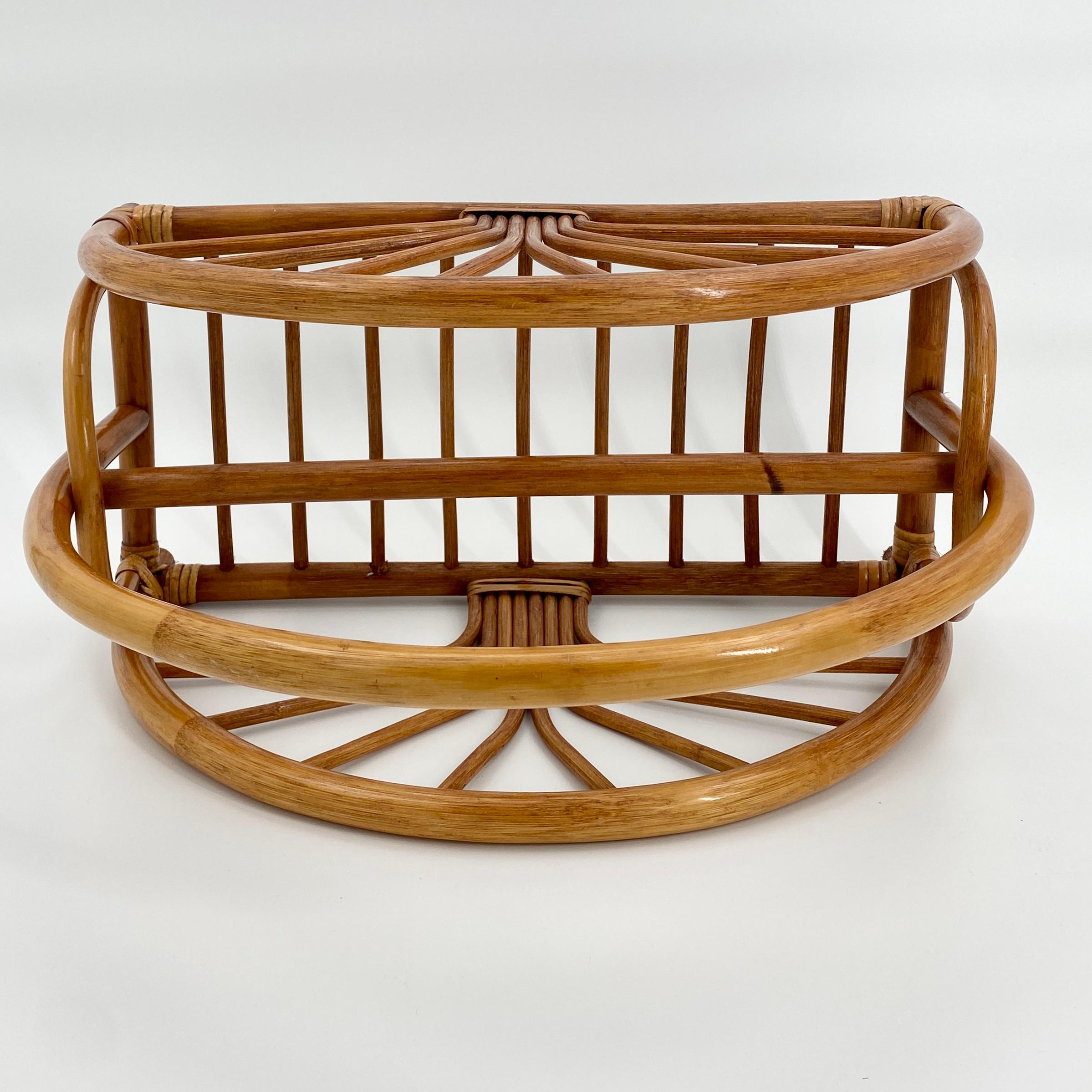 French Riviera Bamboo and Rattan Magazine Rack, 1960s Italy For Sale 6