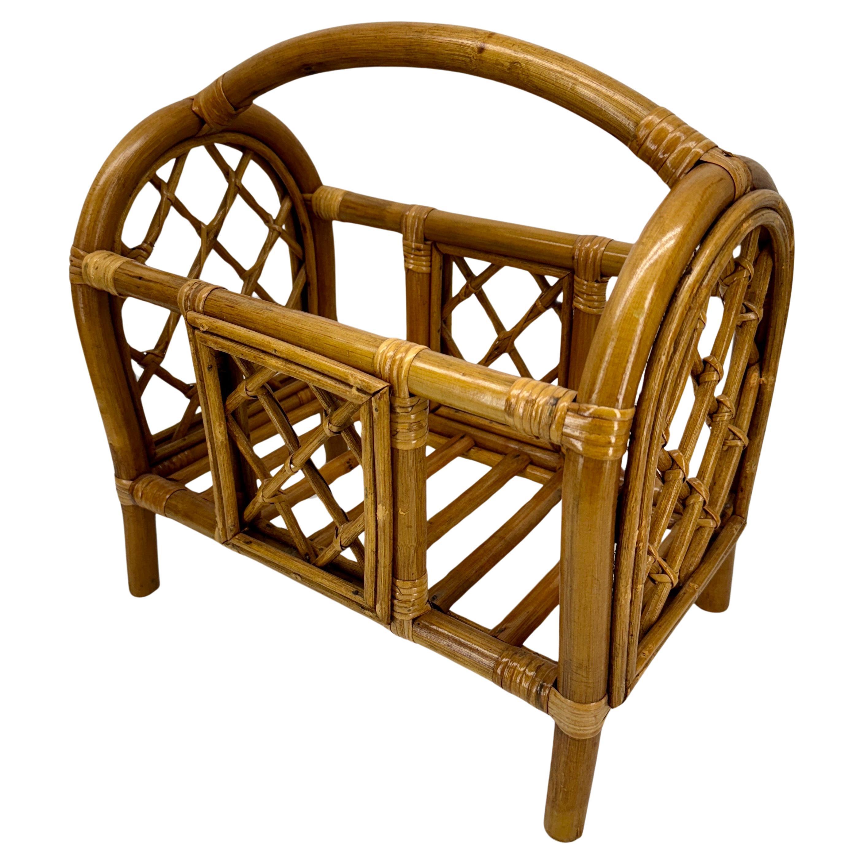 French Riviera Bamboo and Rattan Magazine Rack, Mid-Century Modern In Good Condition For Sale In Haddonfield, NJ