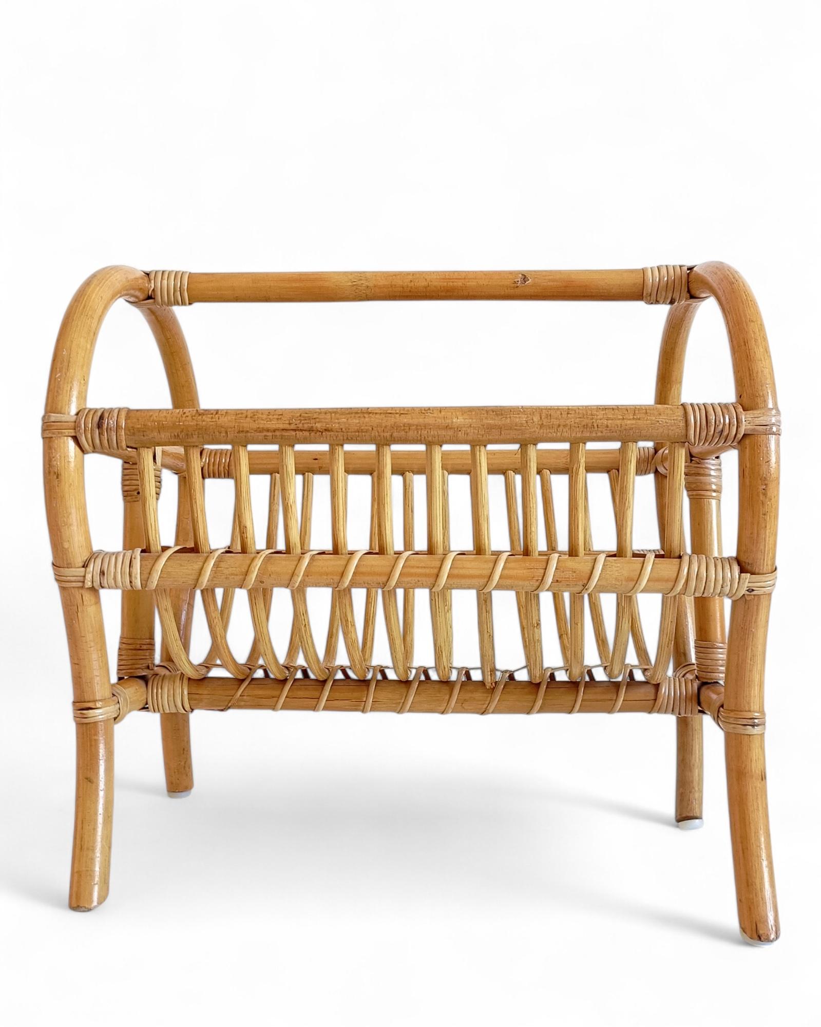 Milieu du XXe siècle Porte-revues ou porte-couverture en bambou et rotin de la Côte d'Azur, Espagne, années 1960 en vente