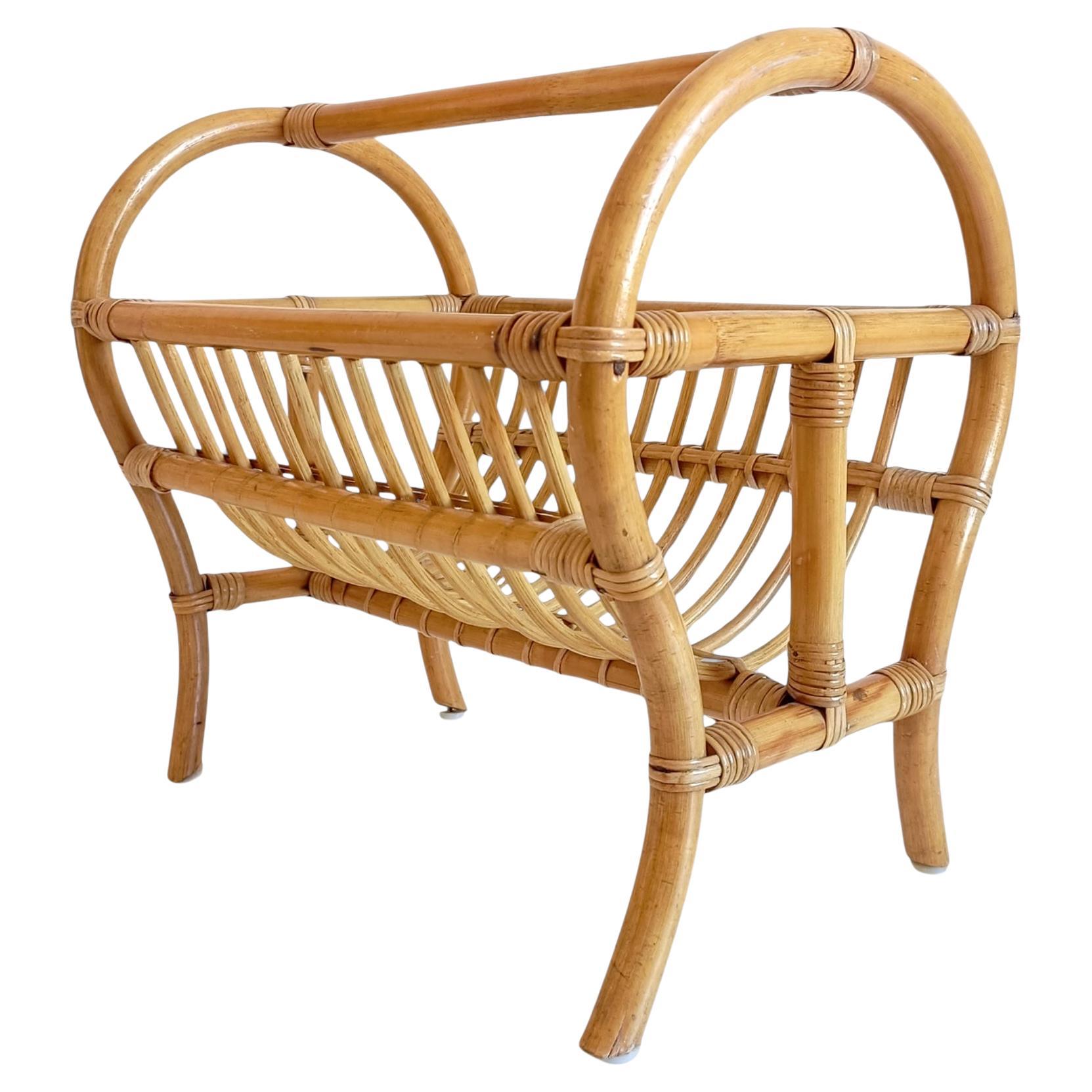 Porte-revues ou porte-couverture en bambou et rotin de la Côte d'Azur, Espagne, années 1960 en vente