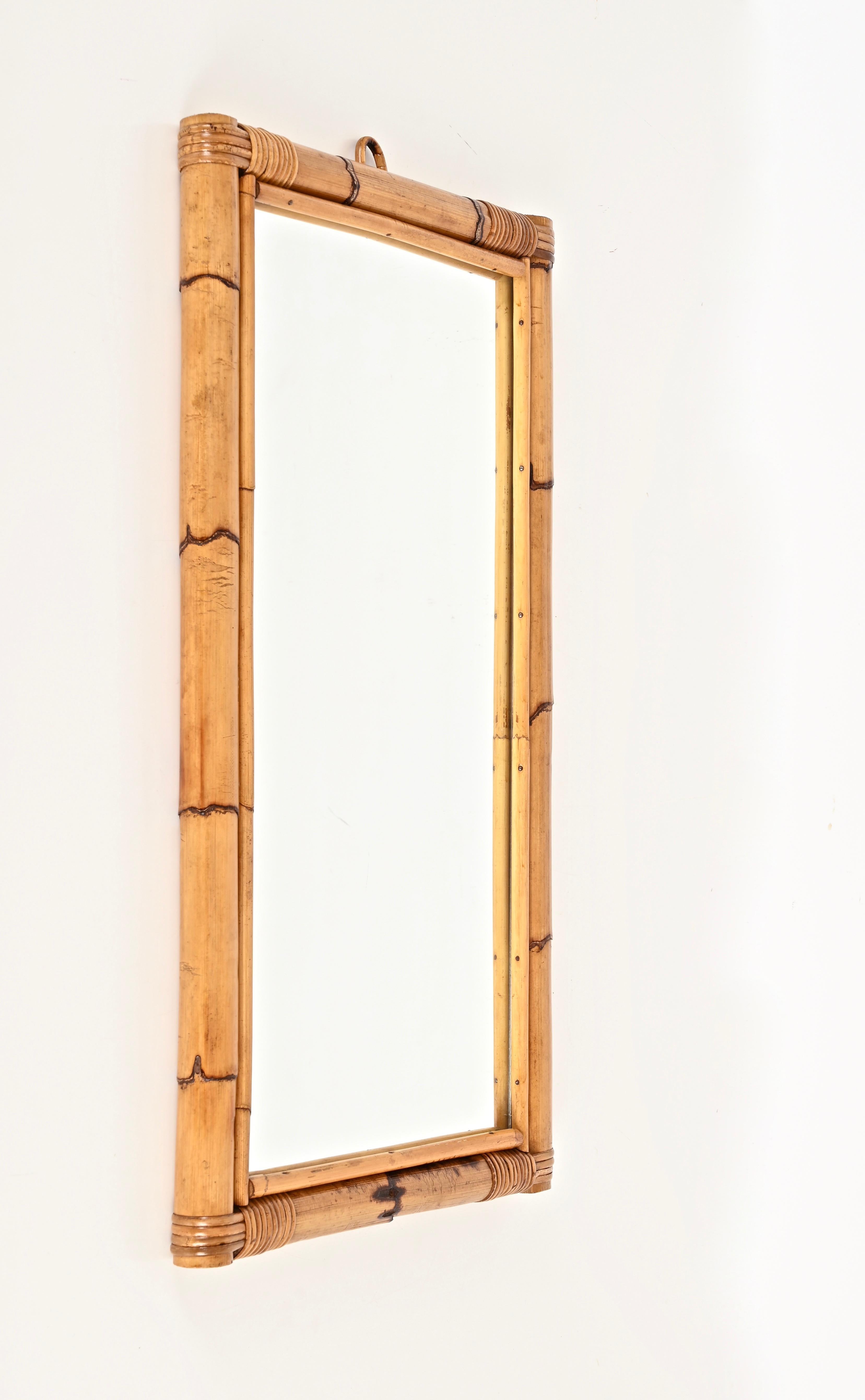 Espejo rectangular de mimbre y bambú de la Riviera francesa, Italia Años 70 Bambú en venta