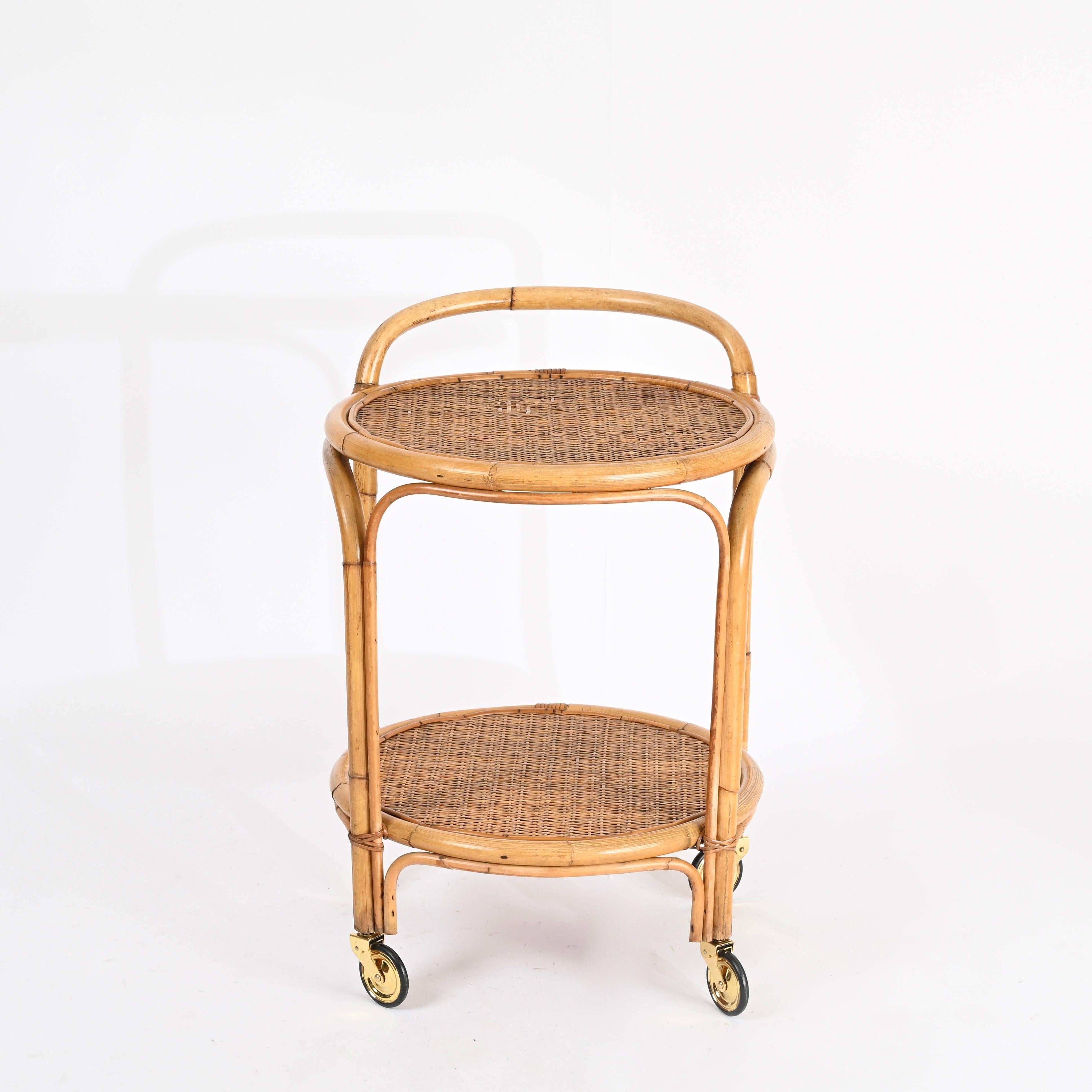 French Riviera Bamboo, Rattan and Brass Round Serving Bar Cart, Italy 1960s For Sale 3
