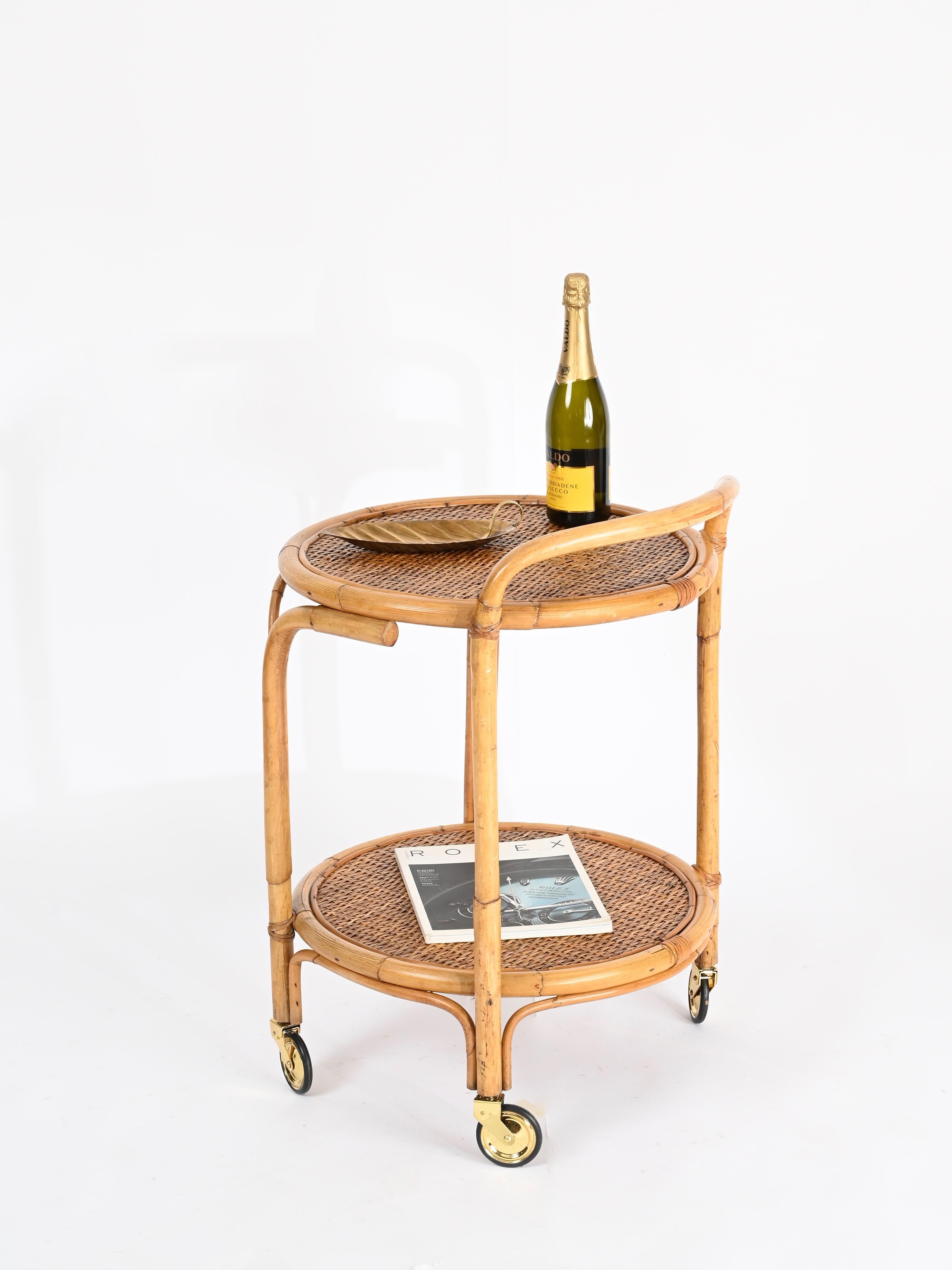 French Riviera Bamboo, Rattan and Brass Round Serving Bar Cart, Italy 1960s For Sale 1