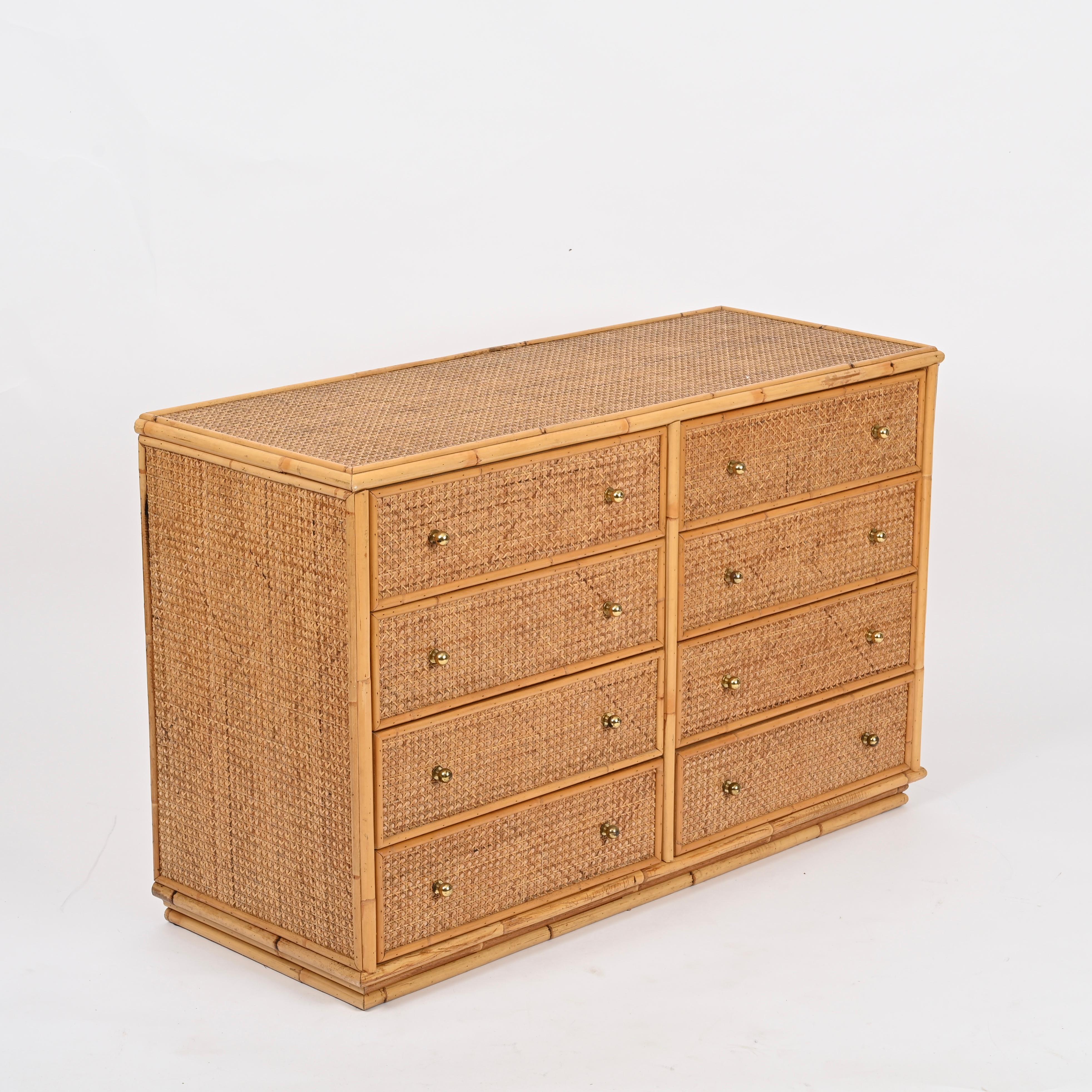 French Riviera Chest of Drawers in Vienna Straw, Rattan and Brass, Italy 1970 9