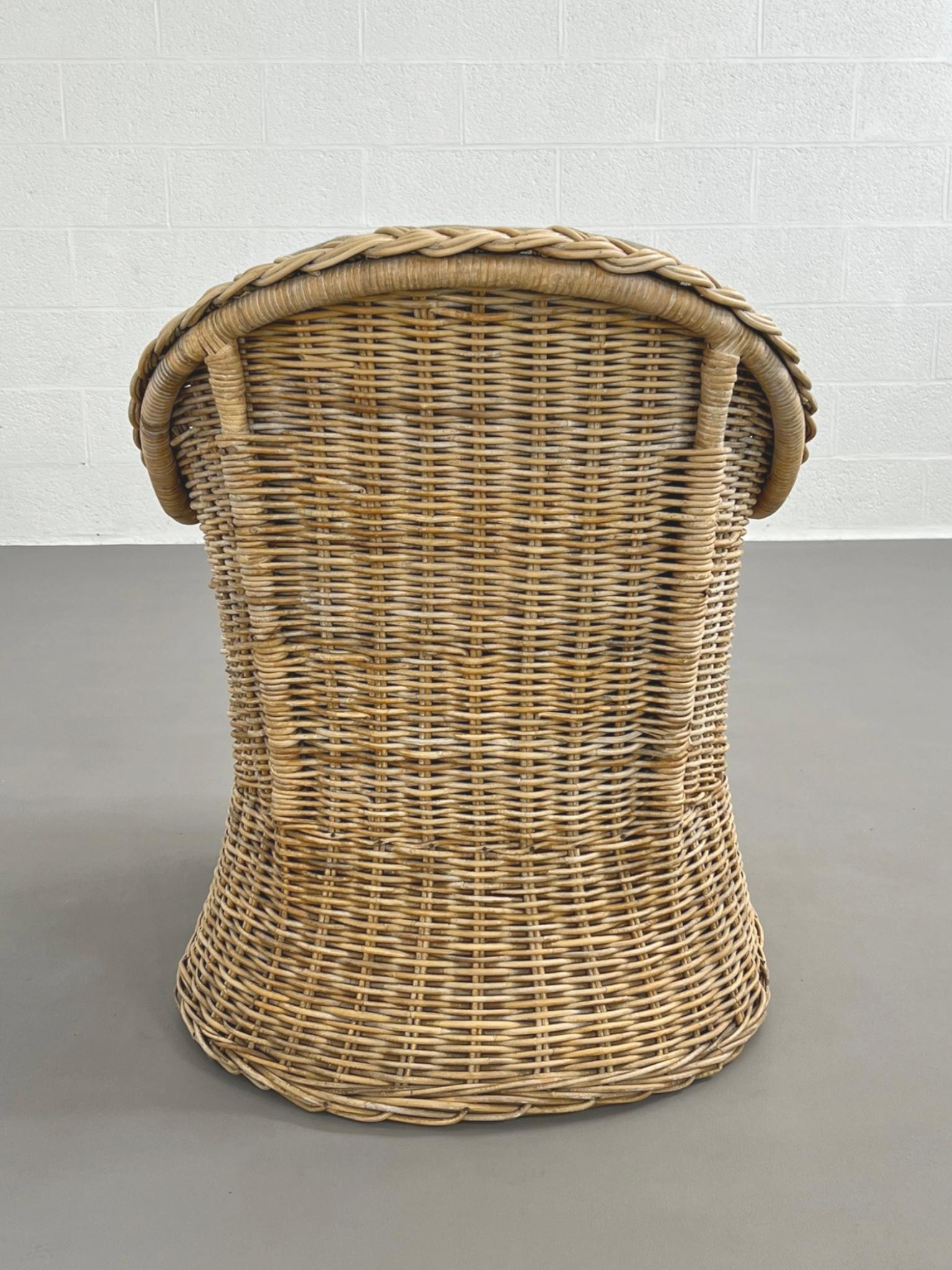 20ième siècle Chaise en rotin et osier tressé French Riviera Design en vente