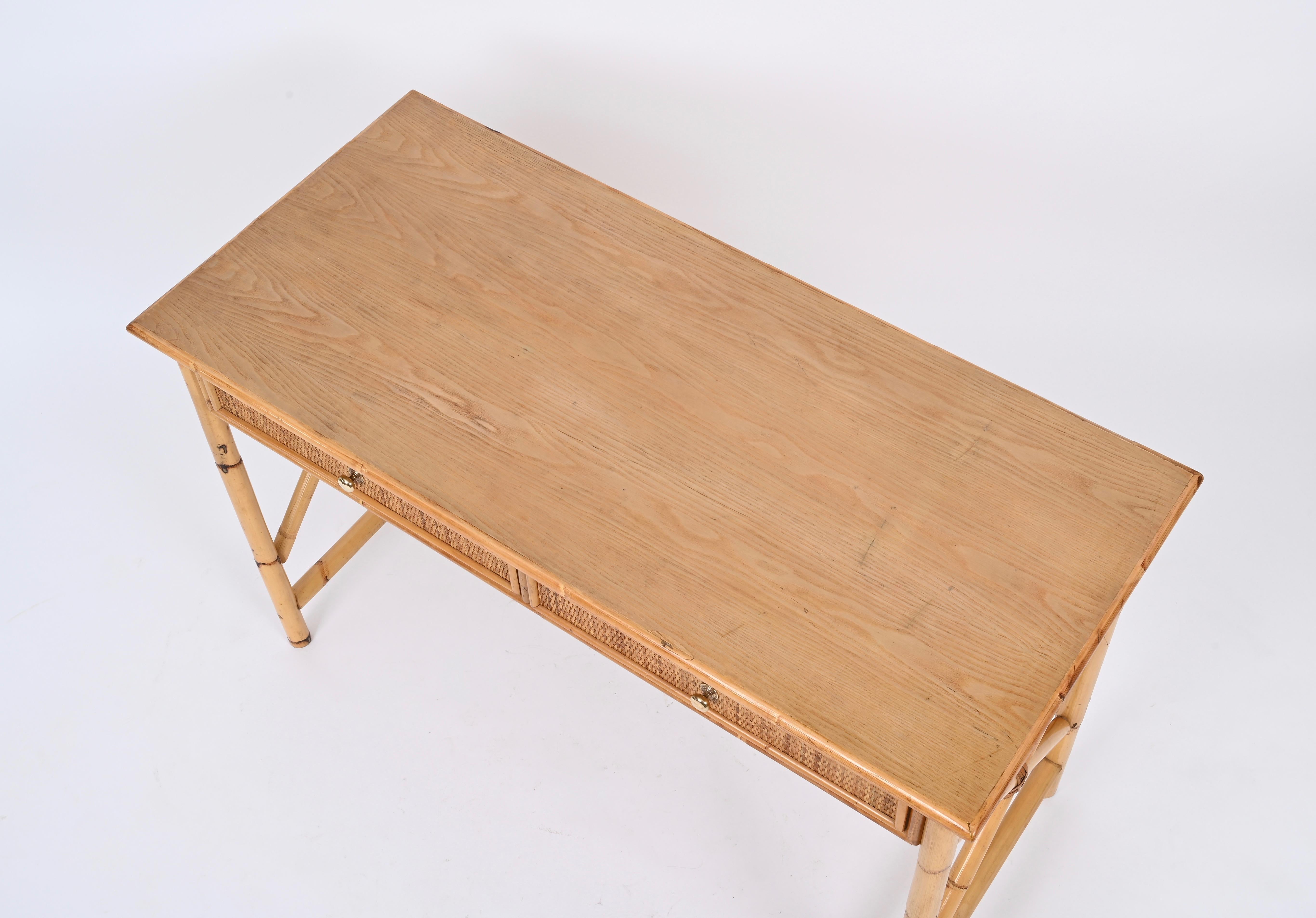 Bureau français Riviera avec tiroirs en rotin, bois, osier et laiton, Italie, 1970 3