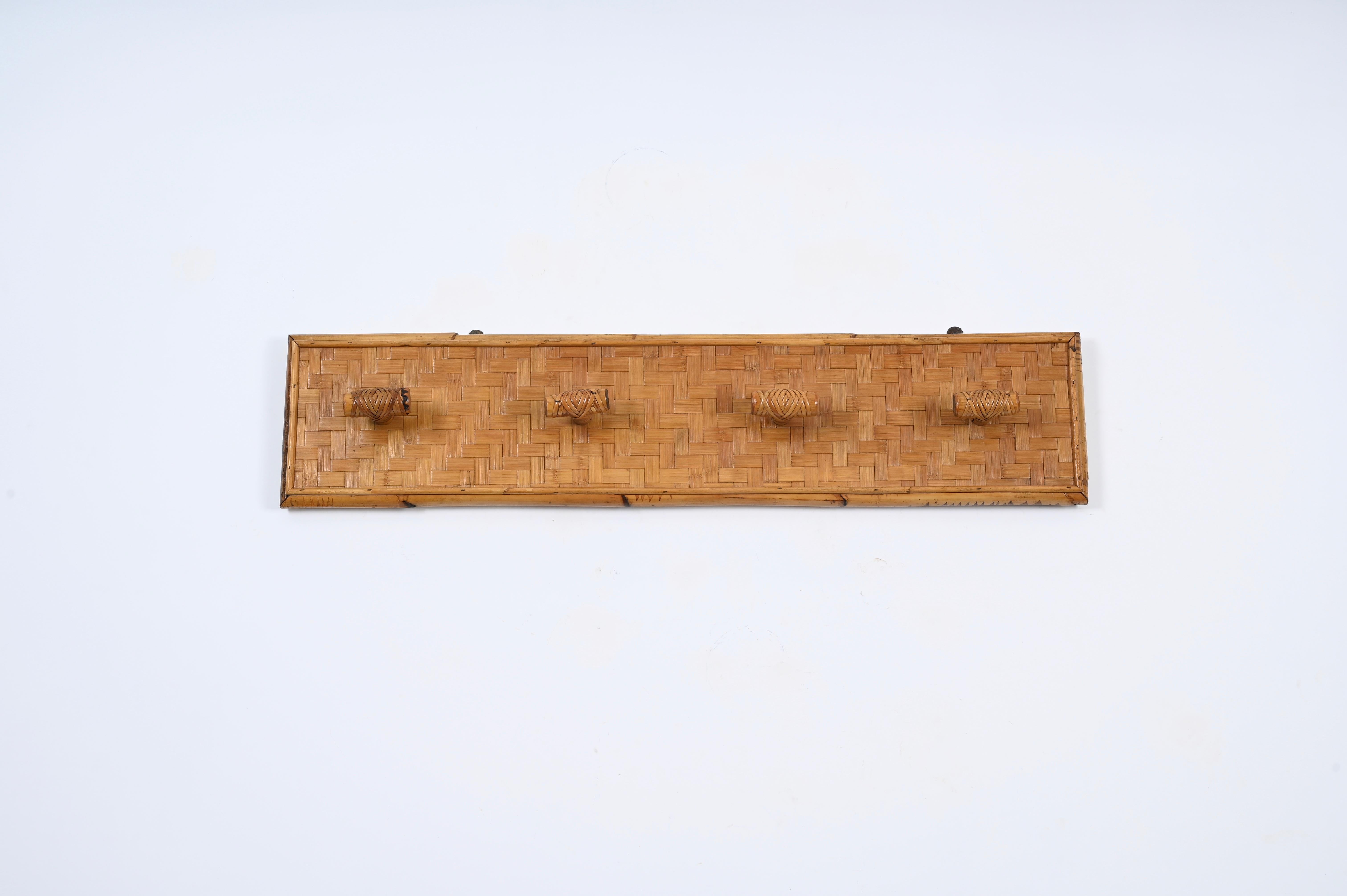 Mid-Century Modern French Riviera Four Hook Coat Rack in Wicker, Rattan and Bamboo, Italy 1960s