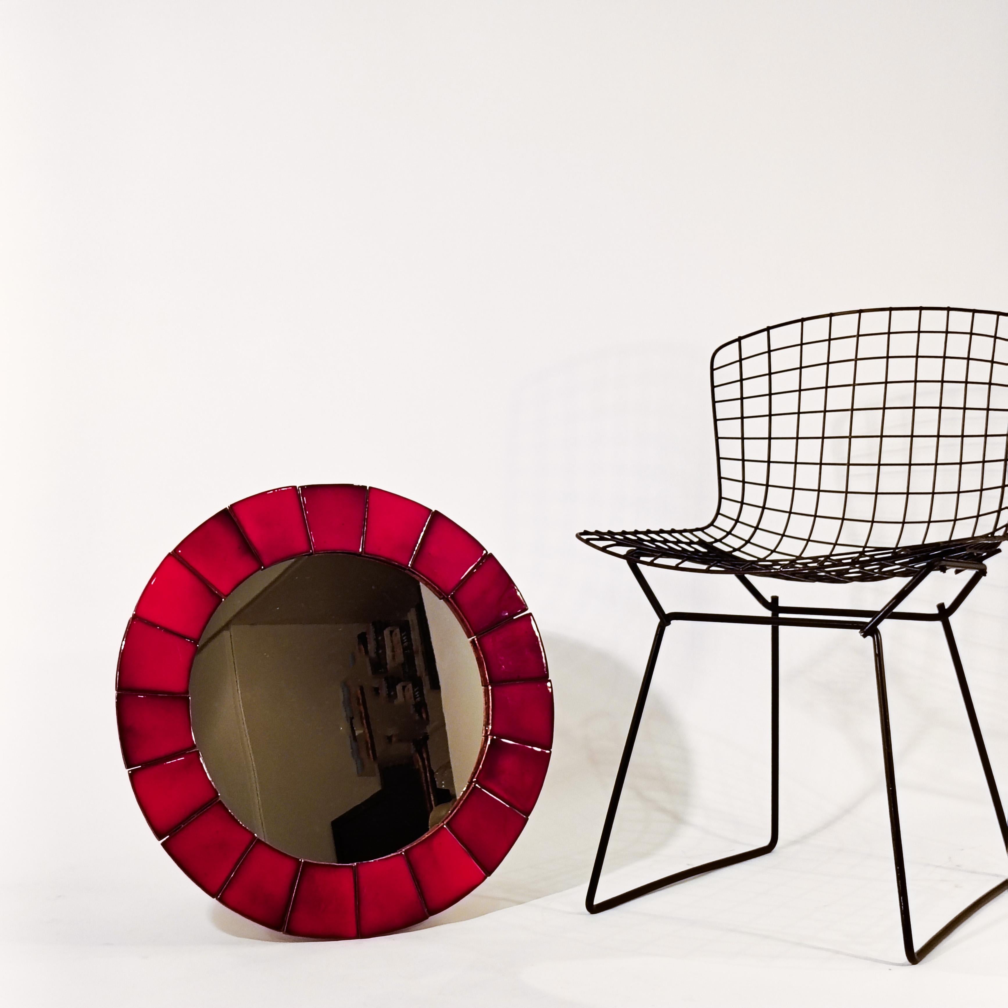 Français Côte d'Azur. Miroir en mosaïque de pièces en céramique émaillée, France, années 1960 en vente
