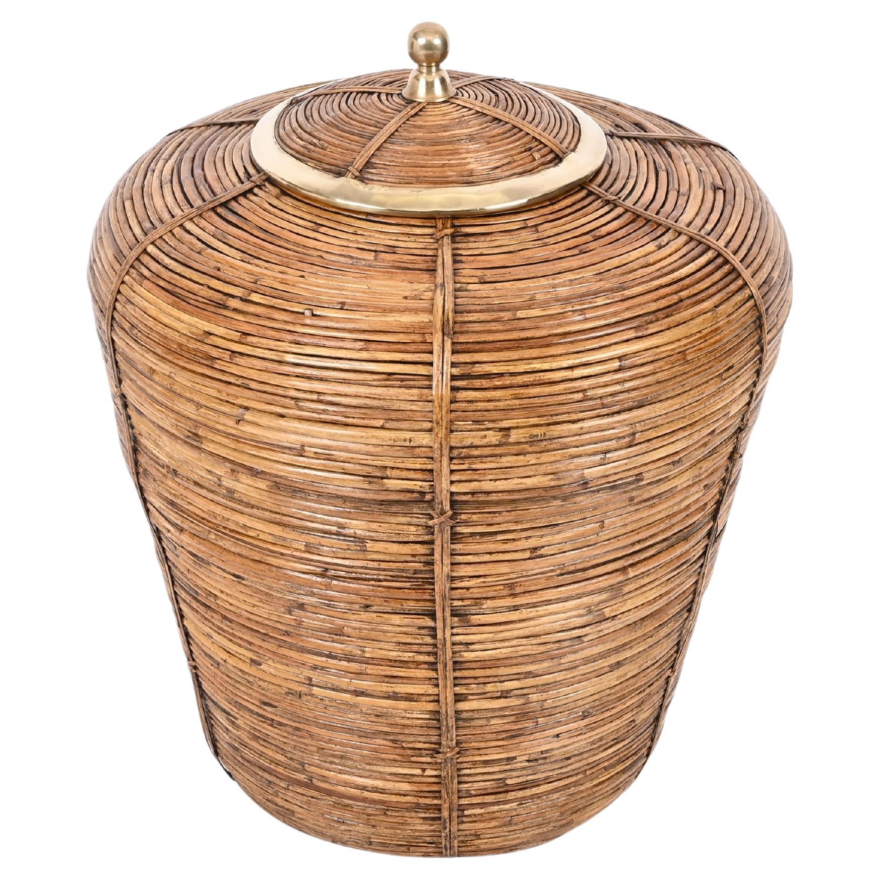 Grand panier de la Côte d'Azur en rotin, laiton, style Crespi Italie 1970