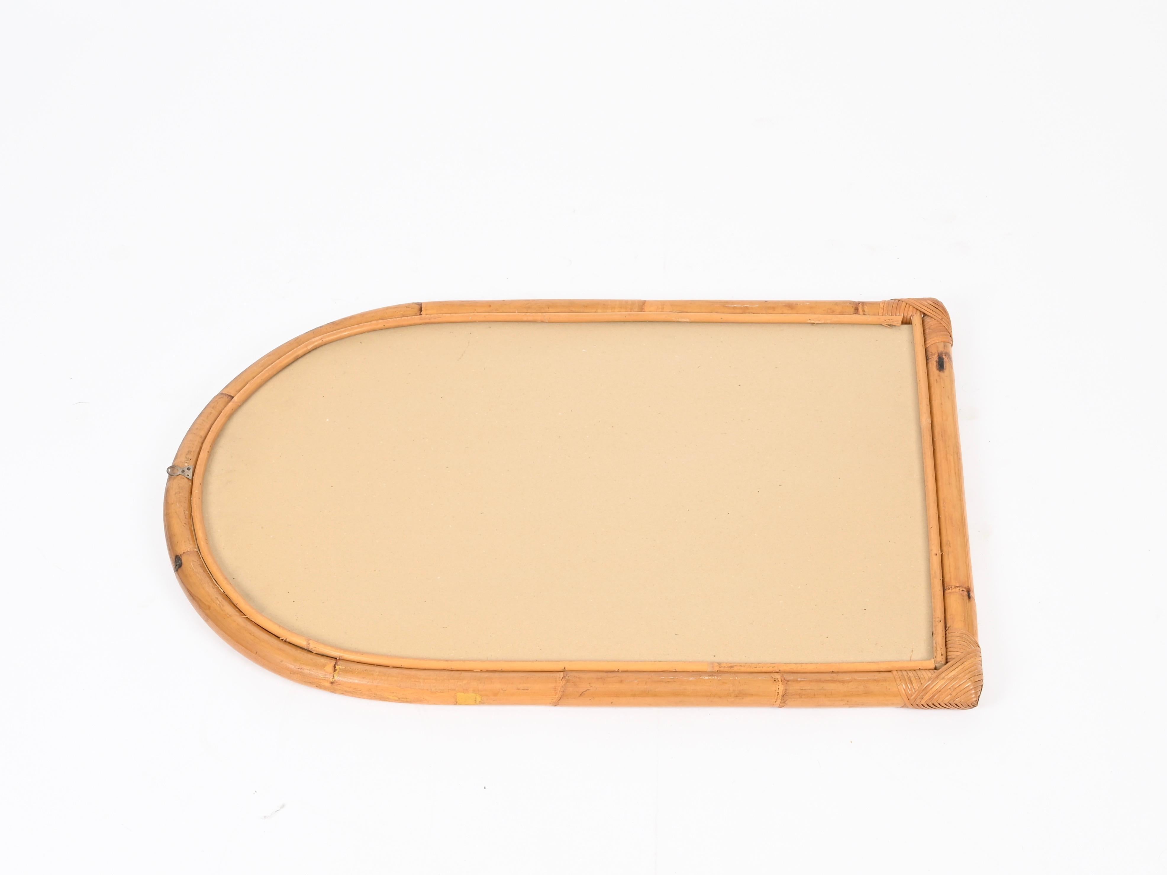 French Riviera Large Arch Mirror in Bamboo and Rattan, Italy, 1960s en vente 6
