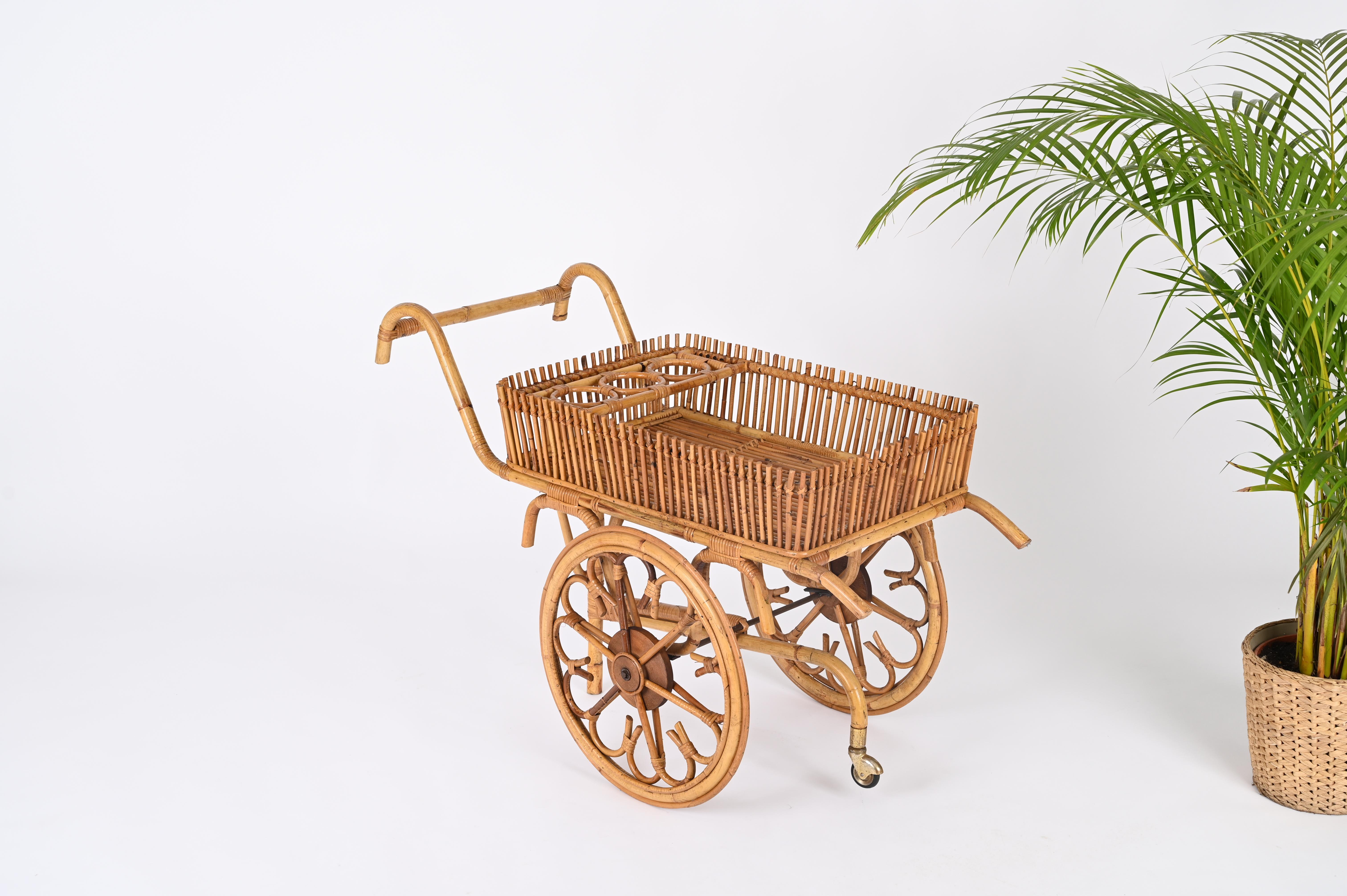 French Riviera Mid-Century Bar Cart in Rattan, Bamboo and Wicker, Italy 1960s For Sale 11