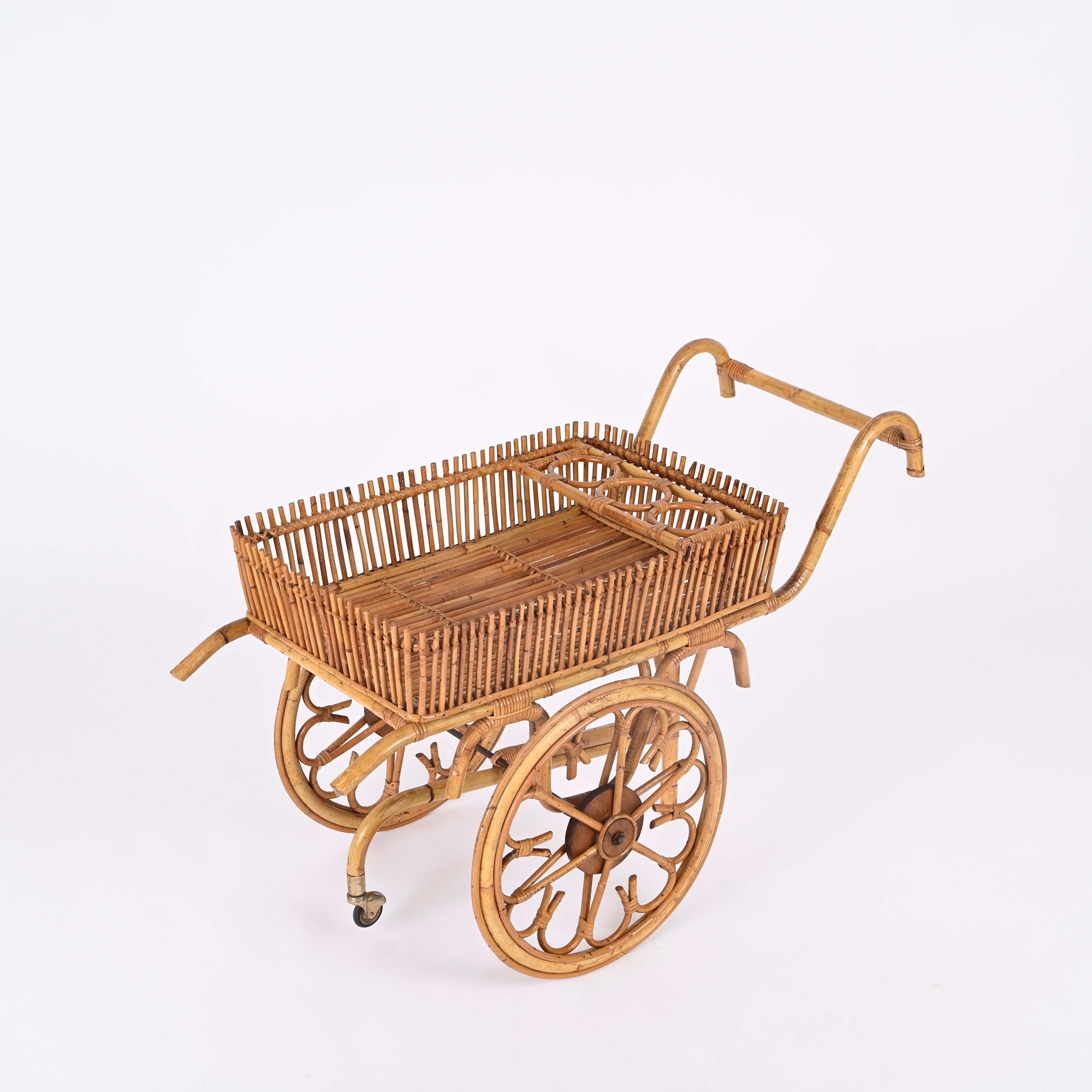 Mid-20th Century French Riviera Mid-Century Bar Cart in Rattan, Bamboo and Wicker, Italy 1960s For Sale