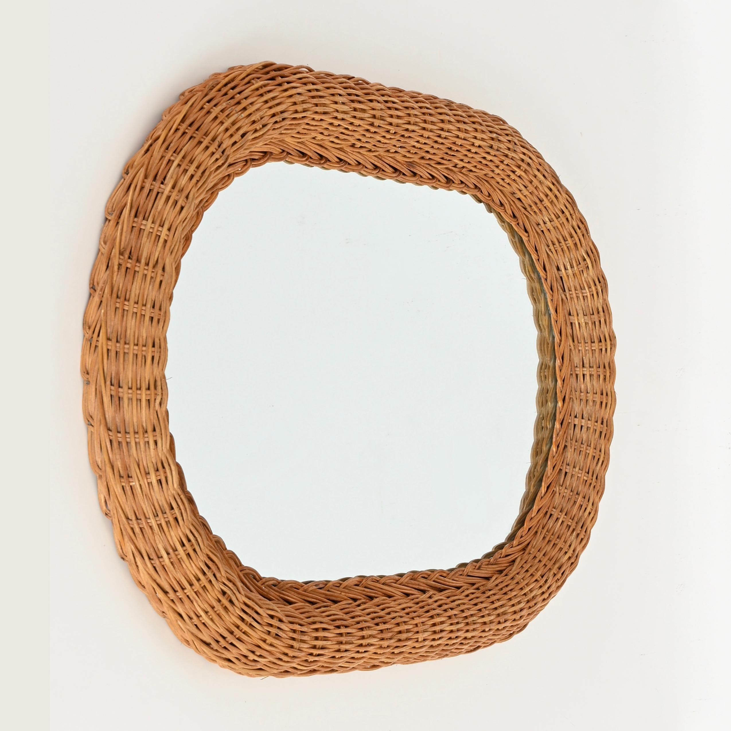 Late 20th Century French Riviera Mid-Century Oval Mirror in Woven Rattan Wicker, Italy 1970s For Sale