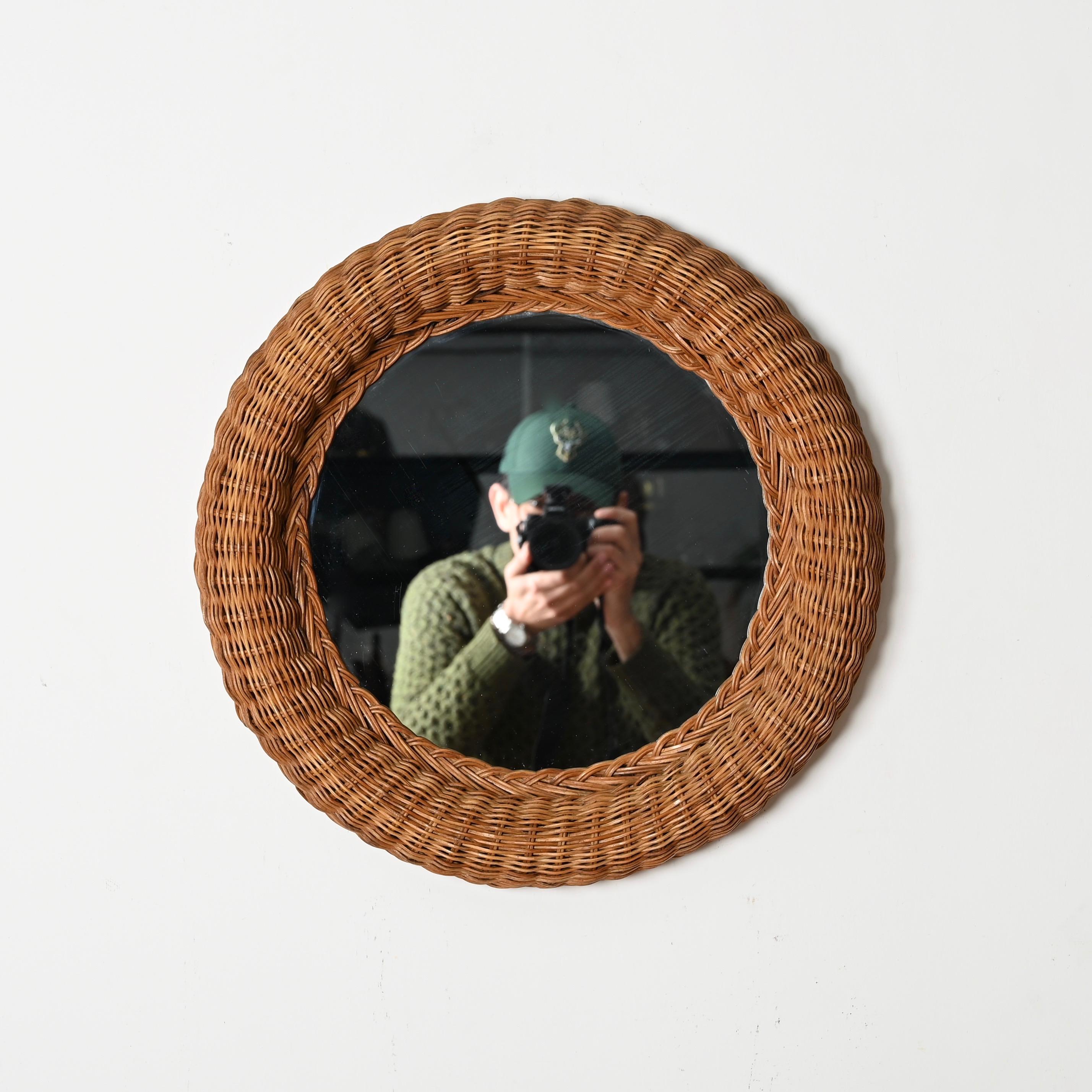 French Riviera Mid-Century Round Mirror in Woven Rattan Wicker, Italy 1970s For Sale 8