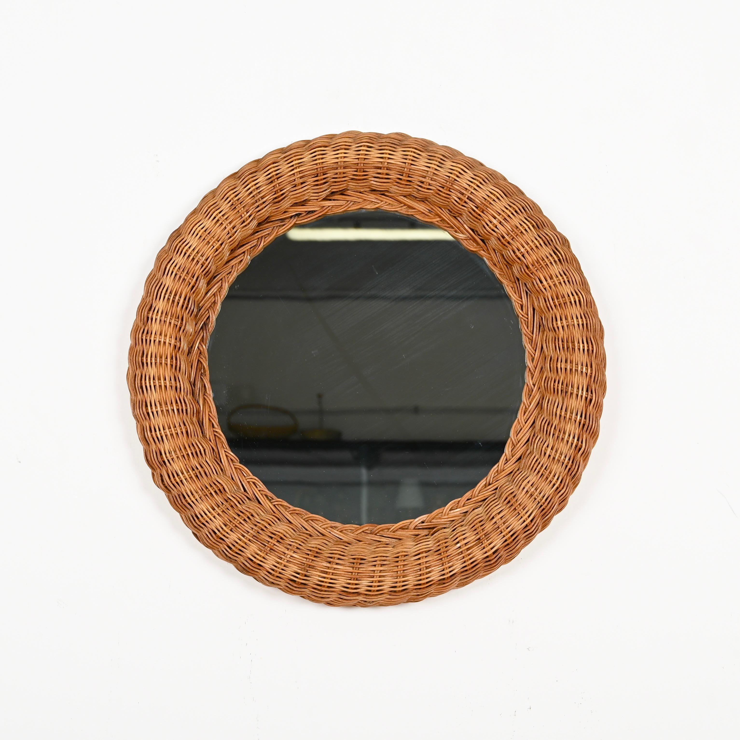 French Riviera Mid-Century Round Mirror in Woven Rattan Wicker, Italy 1970s For Sale 1