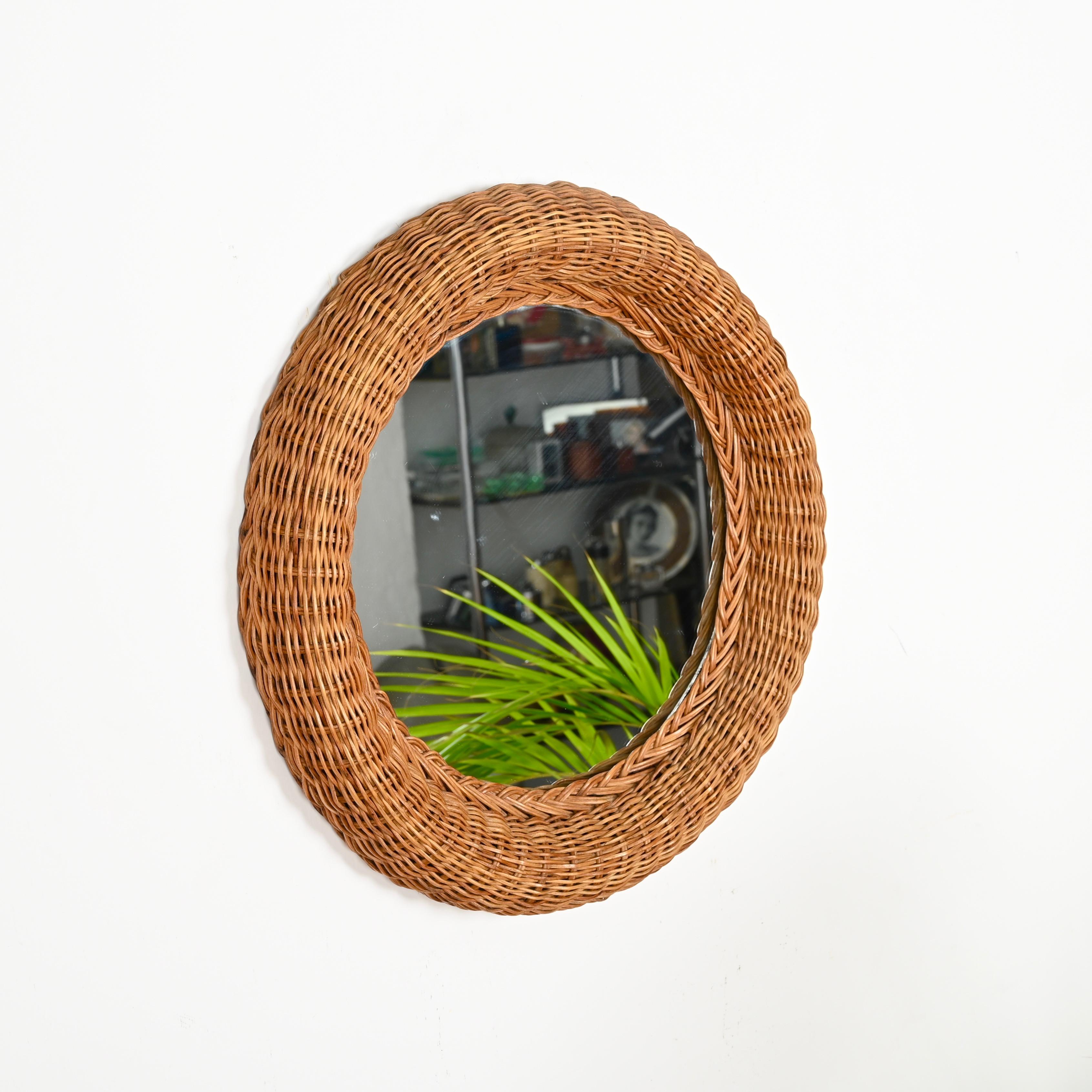 French Riviera Mid-Century Round Mirror in Woven Rattan Wicker, Italy 1970s For Sale 2