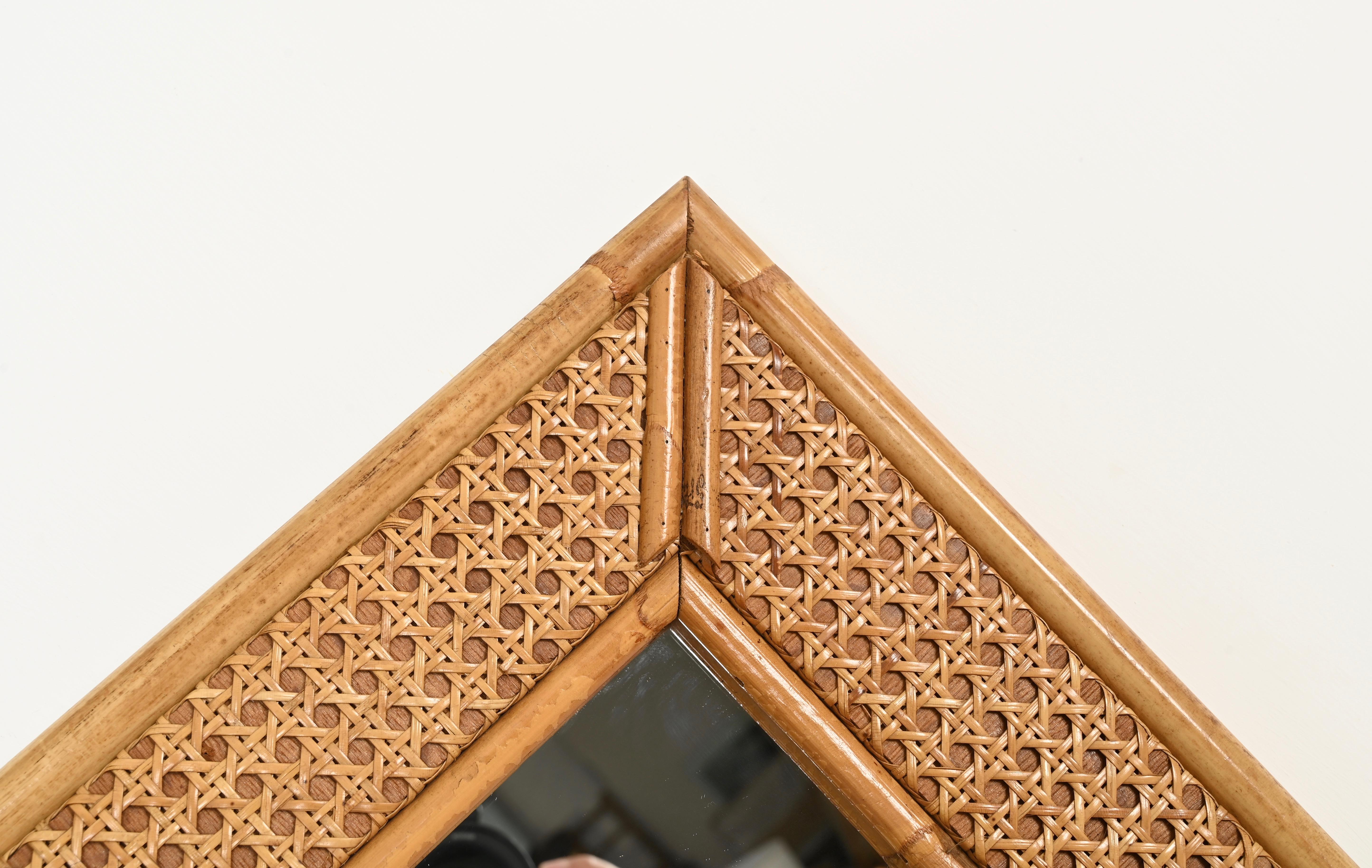 Espejo rectangular de bambú y paja de Viena de la Riviera francesa de mediados de siglo, Italia 1970 siglo XX en venta