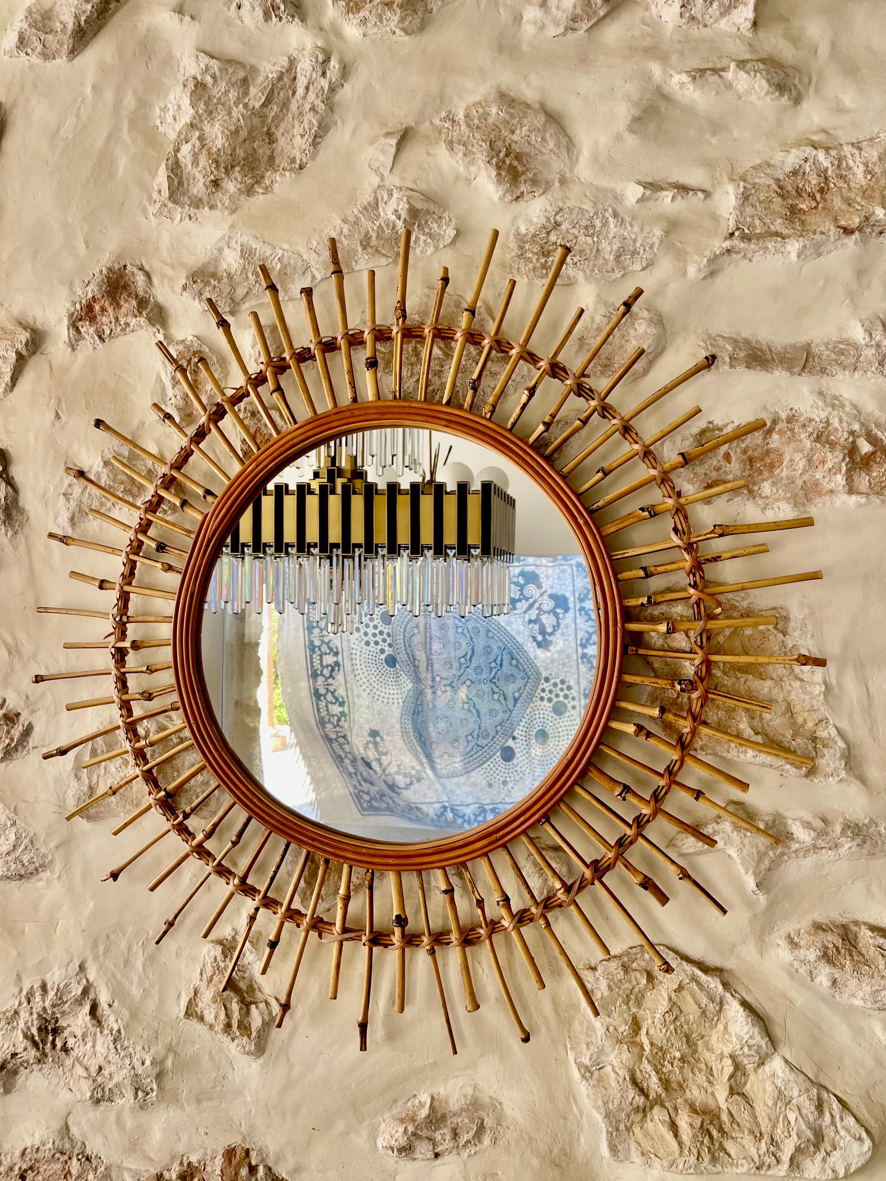 Espejo Riviera francesa Bambú con ratán original, años 60 en Bueno estado para la venta en La xara, VC