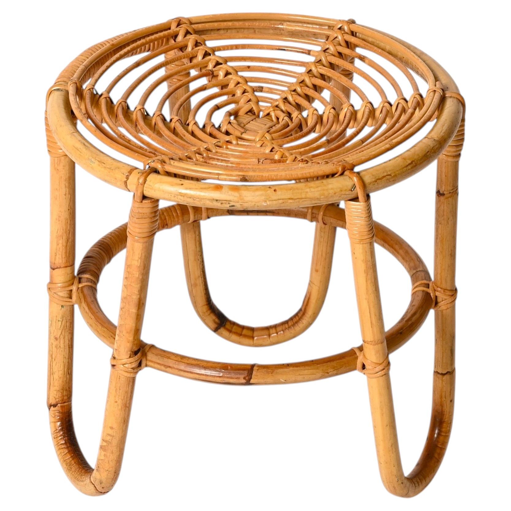 Taburete redondo de ratán y mimbre de la Costa Azul, Tito Agnoli, Italia, década de 1960
