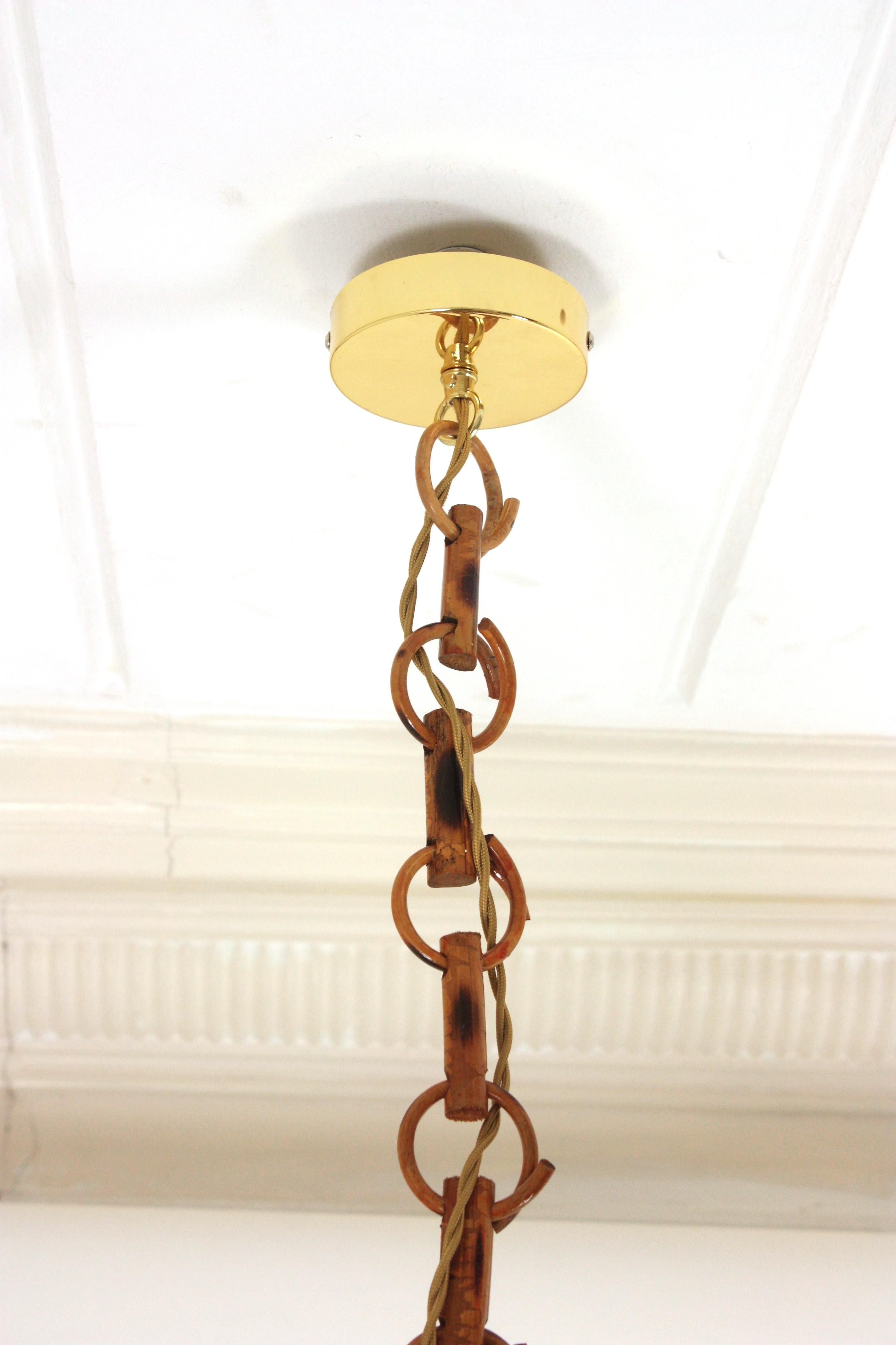 Lampada a sospensione a cilindro da soffitto in rattan della Costa Azzurra, anni '60 in vendita 11