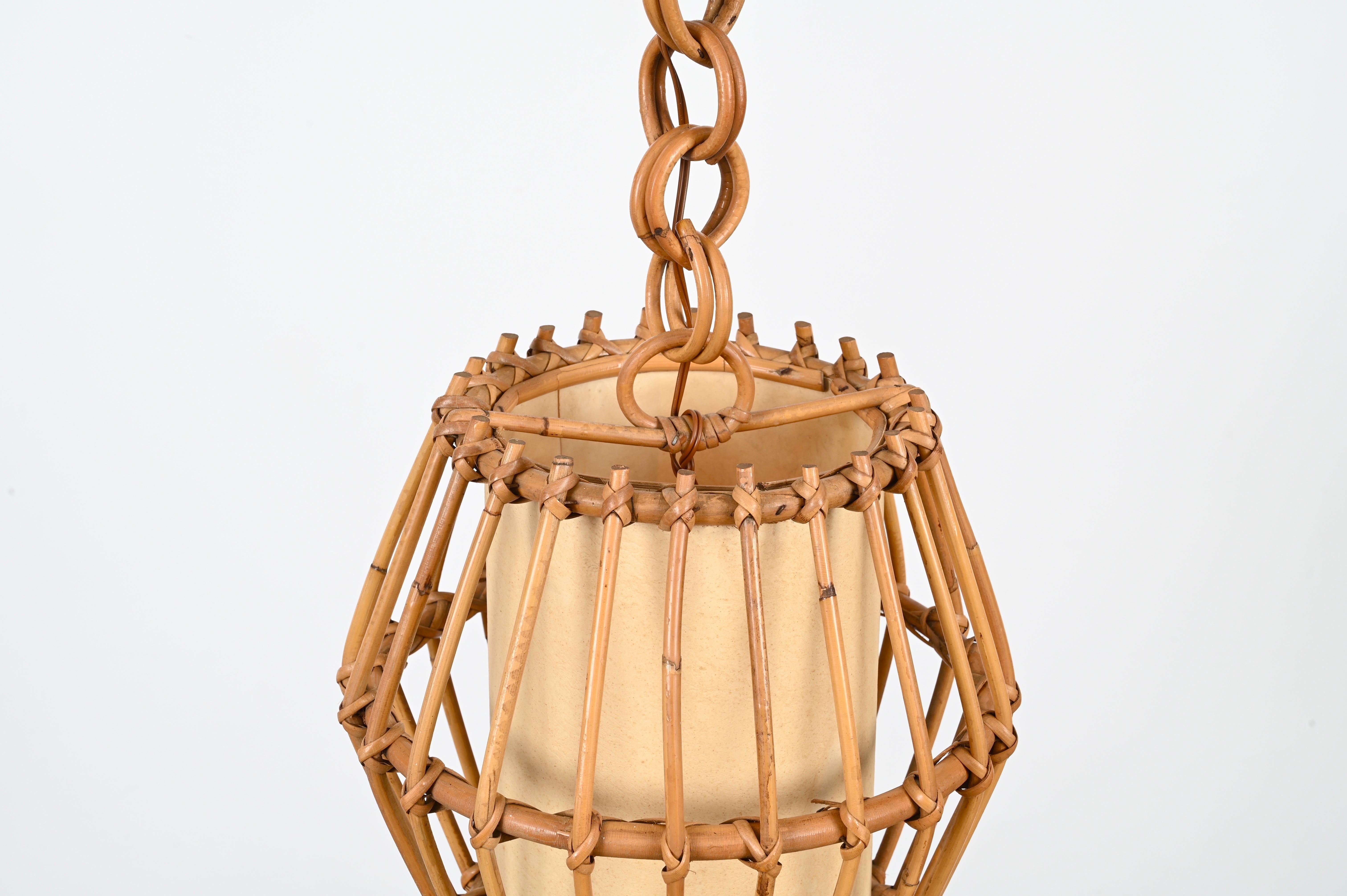French Riviera Rattan, Parchment and Wicker Chandelier, Sognot, France, 1960s In Good Condition For Sale In Roma, IT