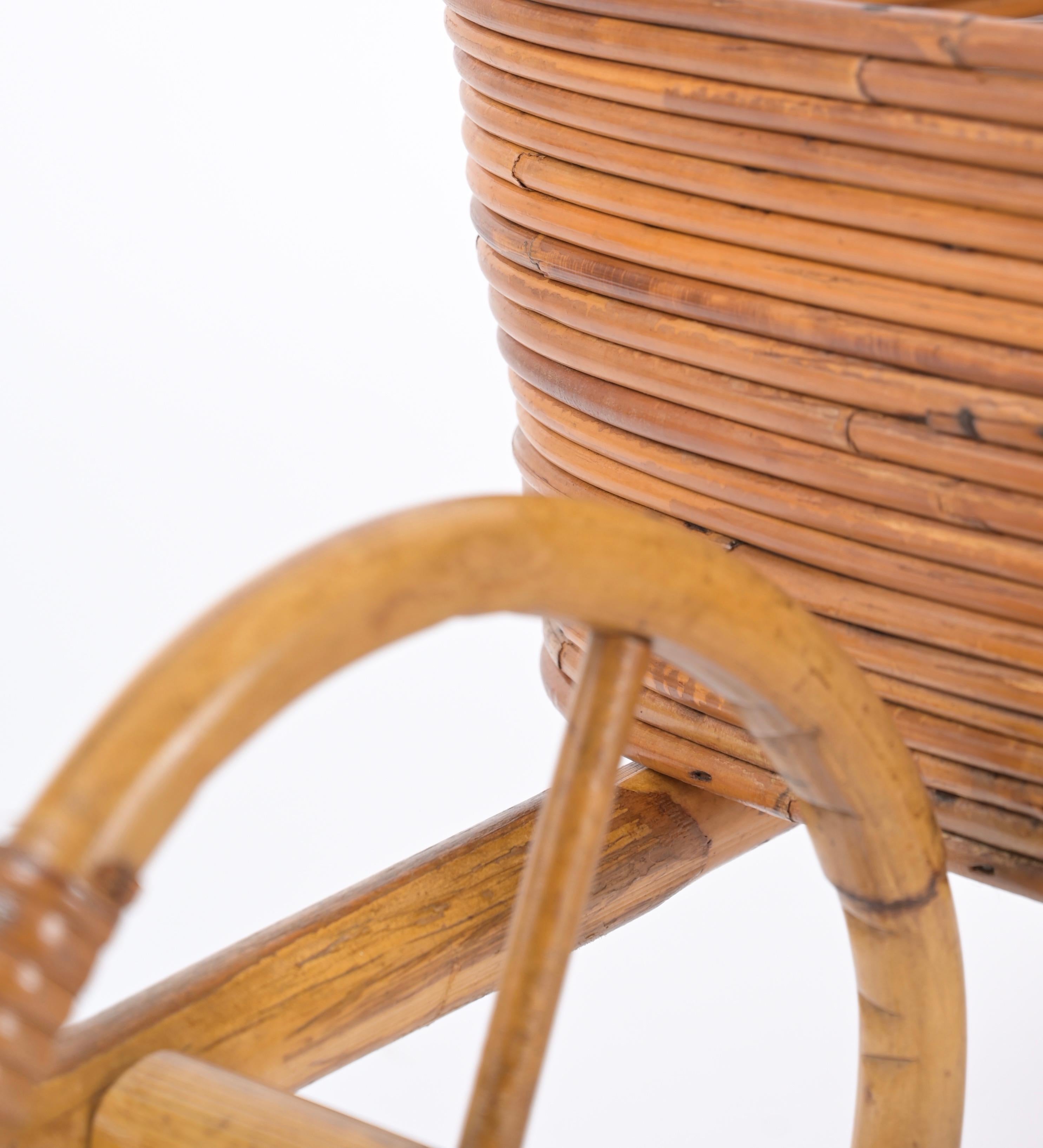 Revistero o Jardinera de Carretilla de Ratán de la Riviera Francesa, Italia Años 60 en venta 7