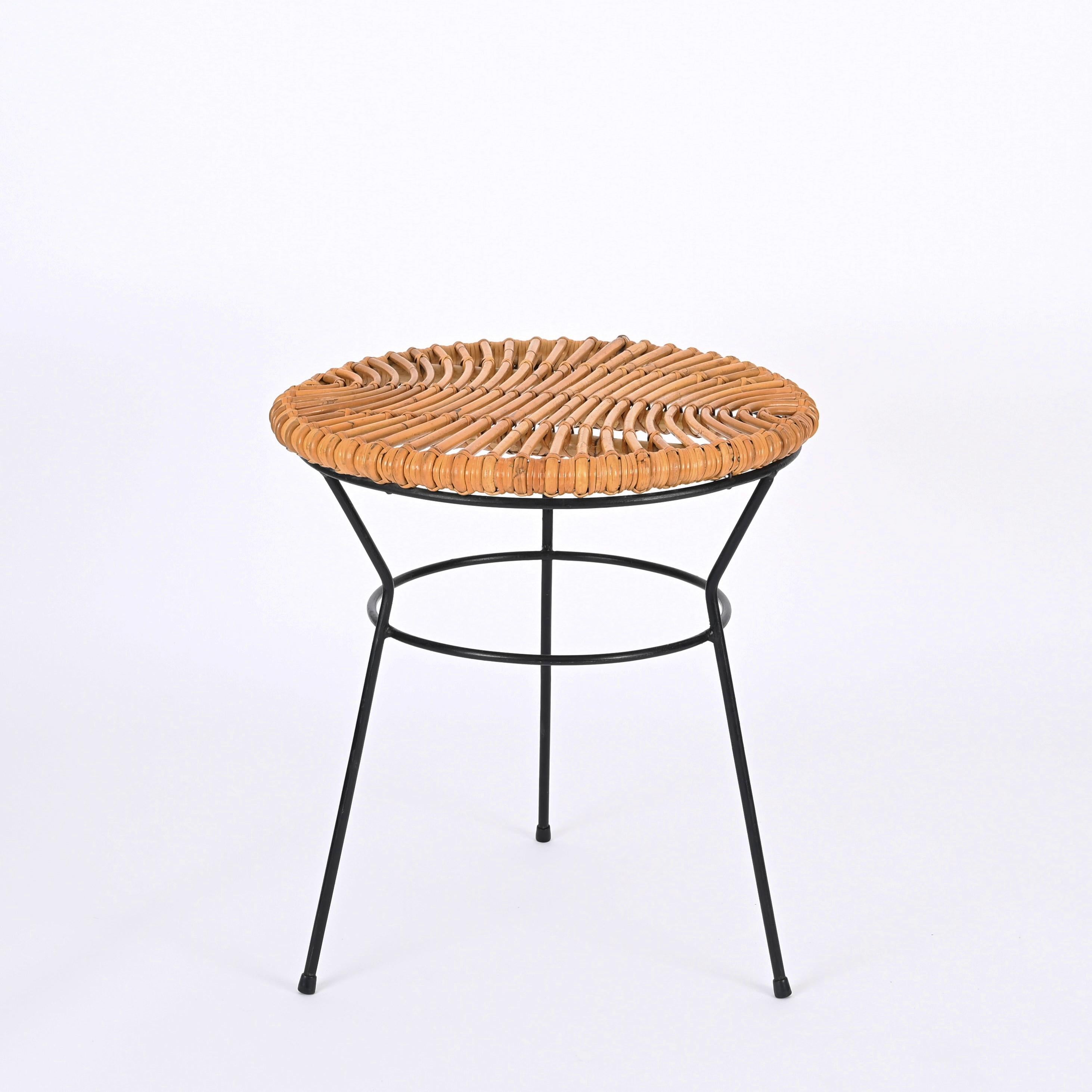 Mid-Century Modern French Riviera Rattan, Wicker and Iron Coffee Table, Roberto Mango, Italy 1960s For Sale