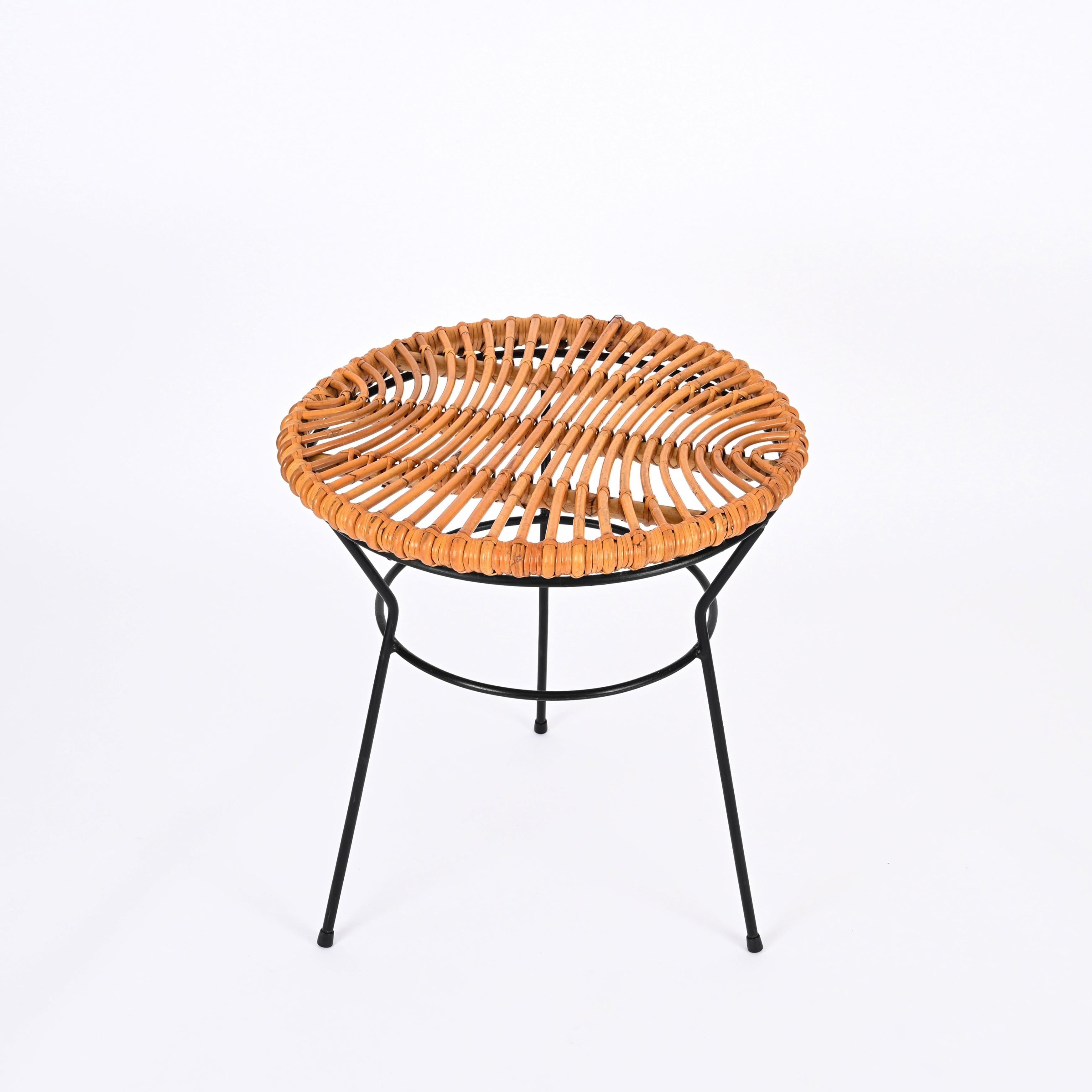 French Riviera Rattan, Wicker and Iron Coffee Table, Roberto Mango, Italy 1960s In Good Condition For Sale In Roma, IT