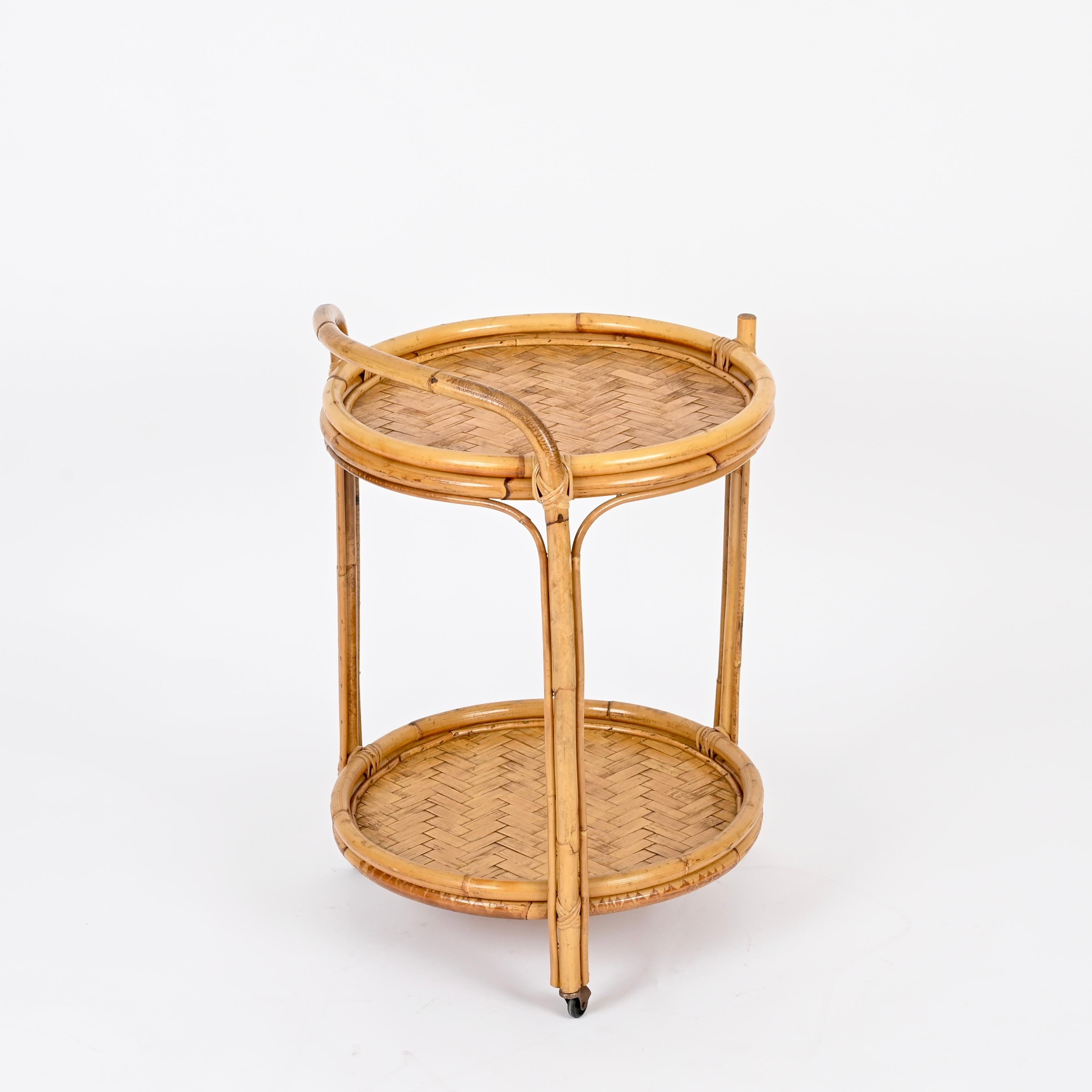 French Riviera Round Serving Bar Cart in Bamboo, Rattan and Wicker, Italy, 1960s en vente 4