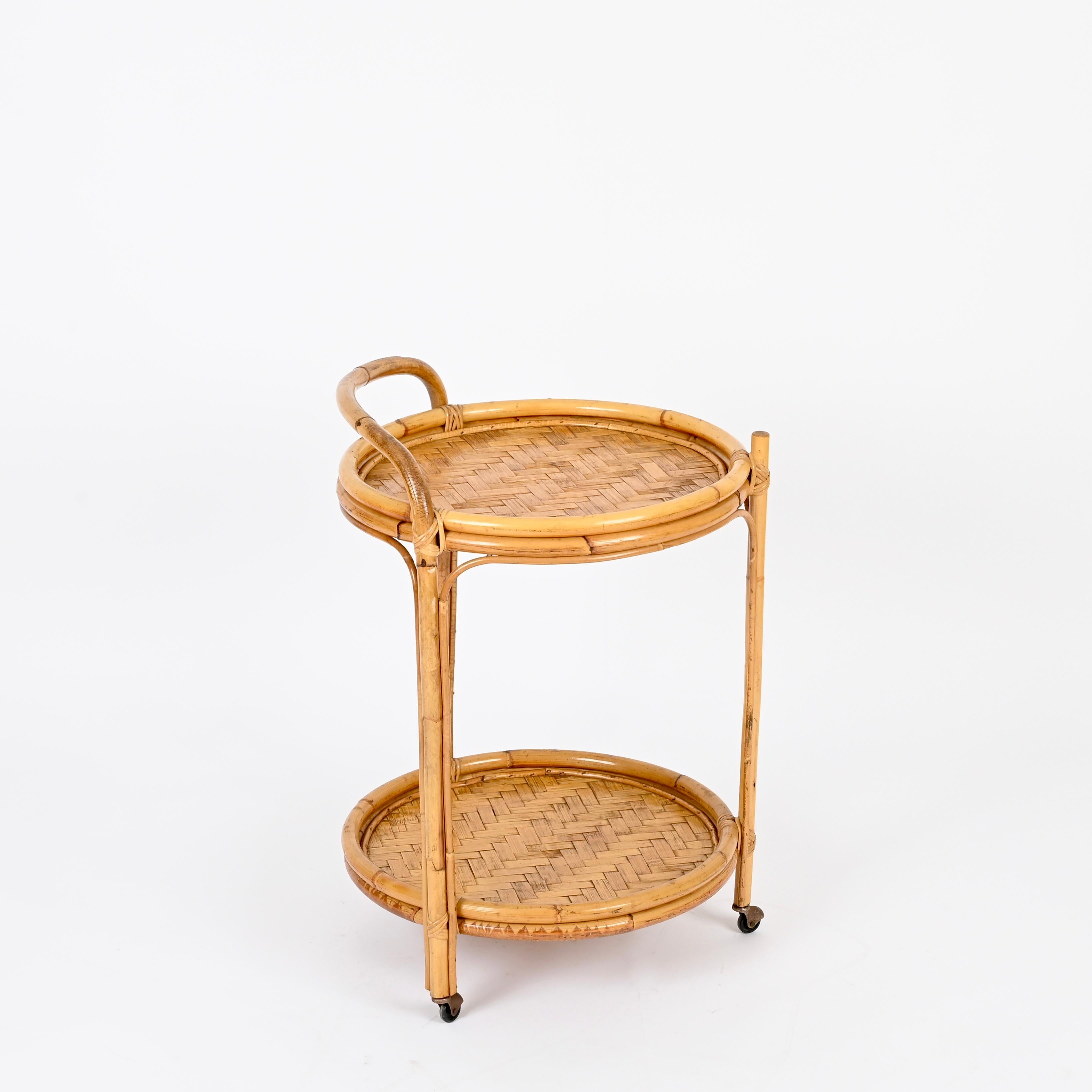 Bambou French Riviera Round Serving Bar Cart in Bamboo, Rattan and Wicker, Italy, 1960s en vente
