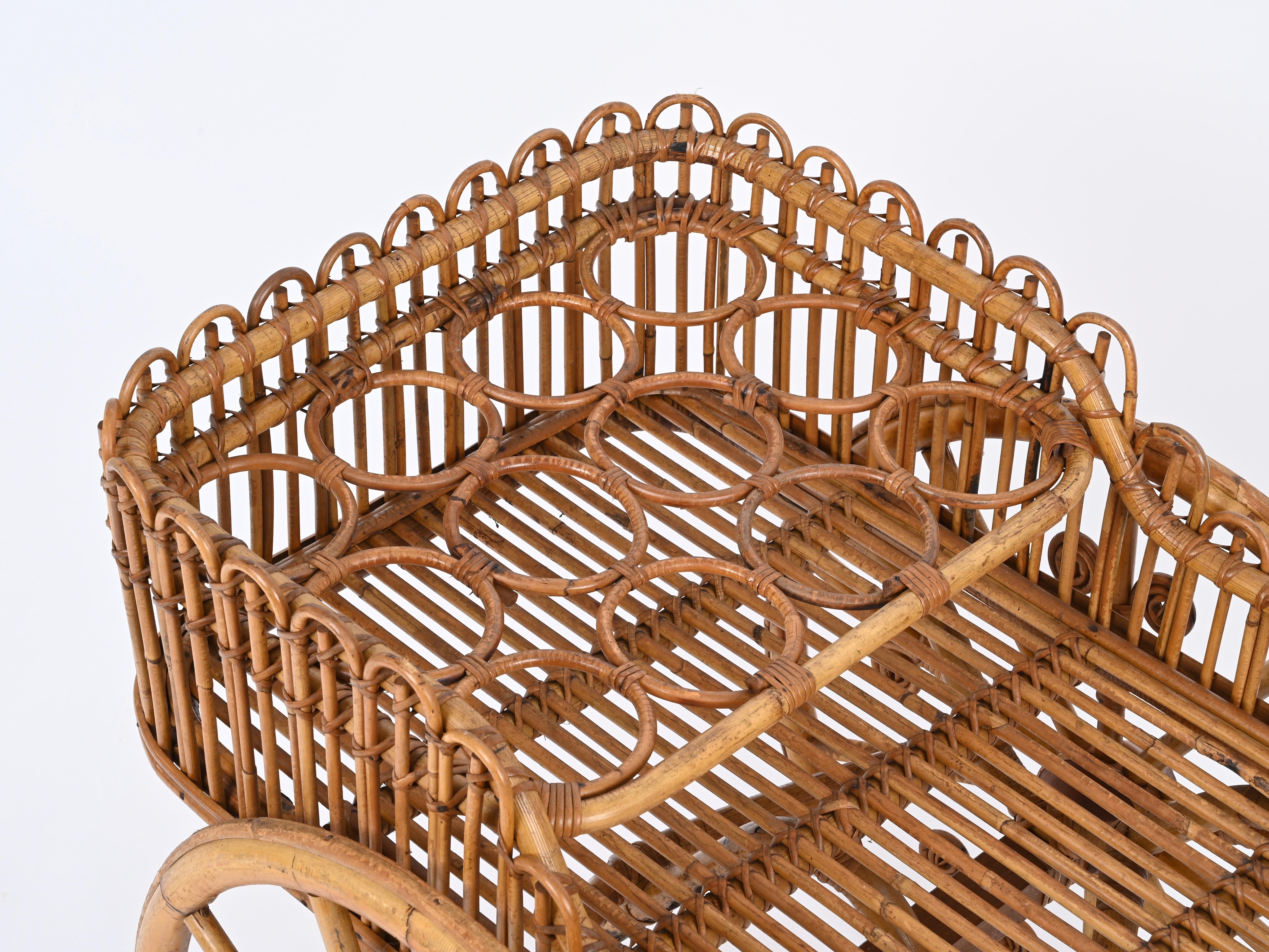 Hand-Woven French Riviera Serving Bar Cart in Rattan, Bamboo and Wicker, Italy 1960s For Sale