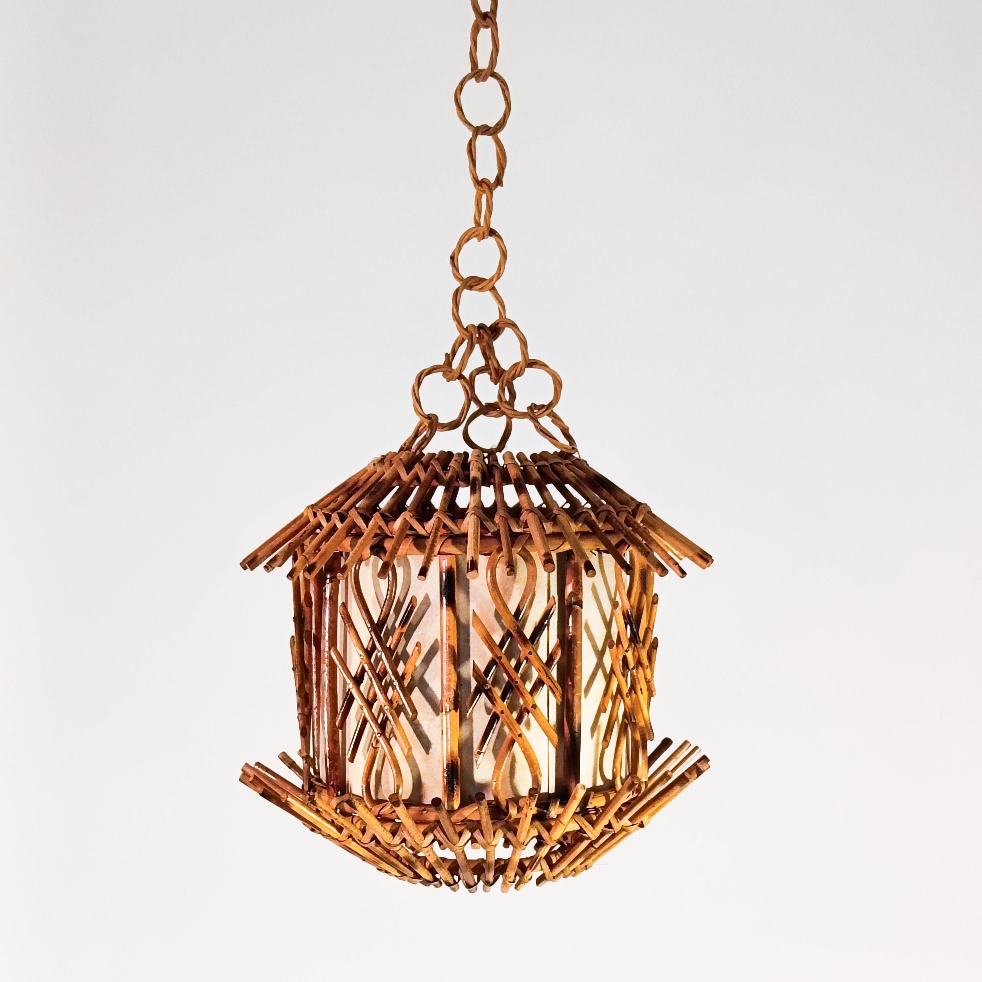 italien Lampes suspendues de style Riviera française par Louis Sognot, Italie, années 1960 en vente