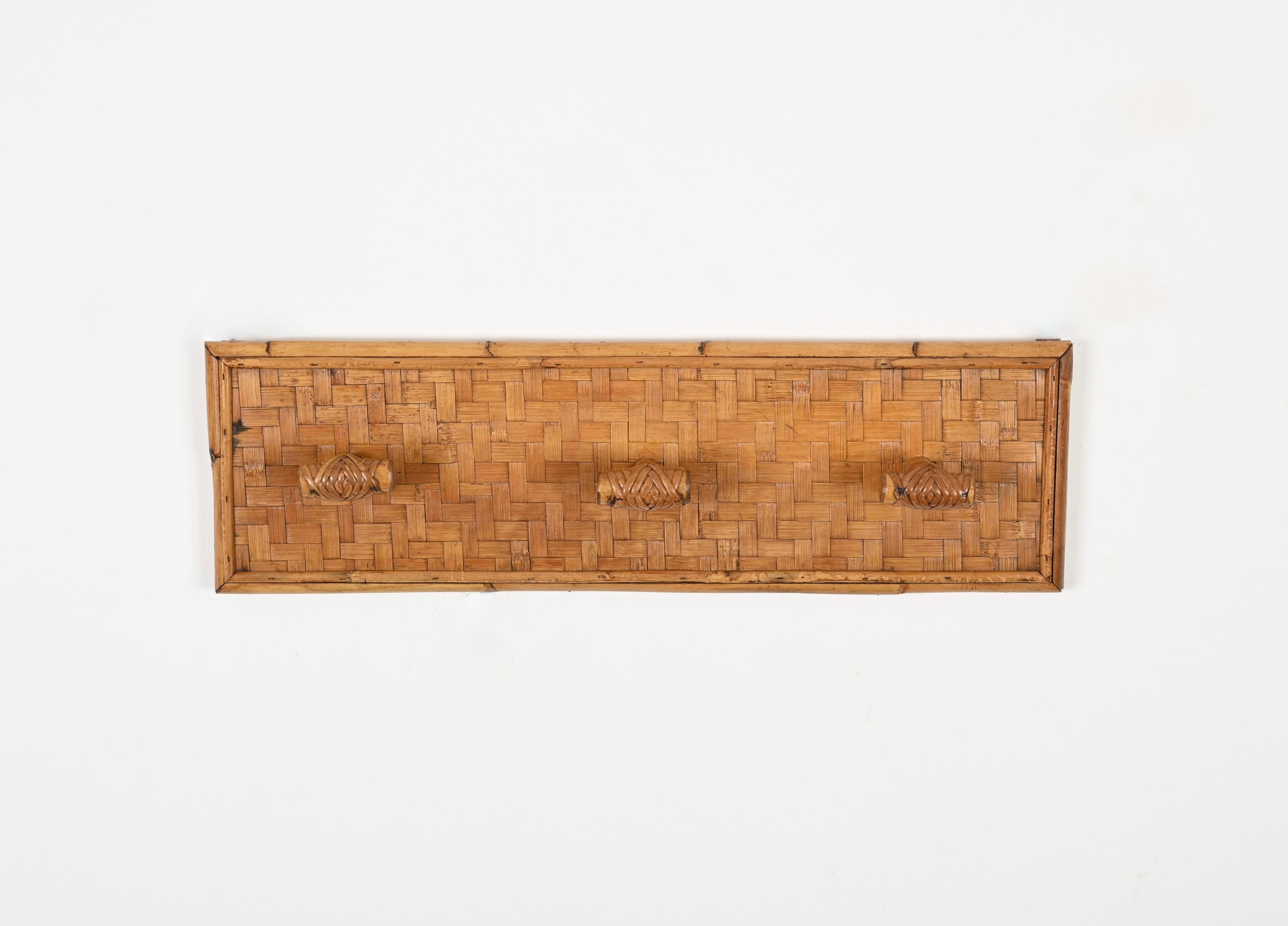 Mid-20th Century French Riviera Three Hook Coat Rack in Wicker, Rattan and Bamboo, Italy 1960s For Sale