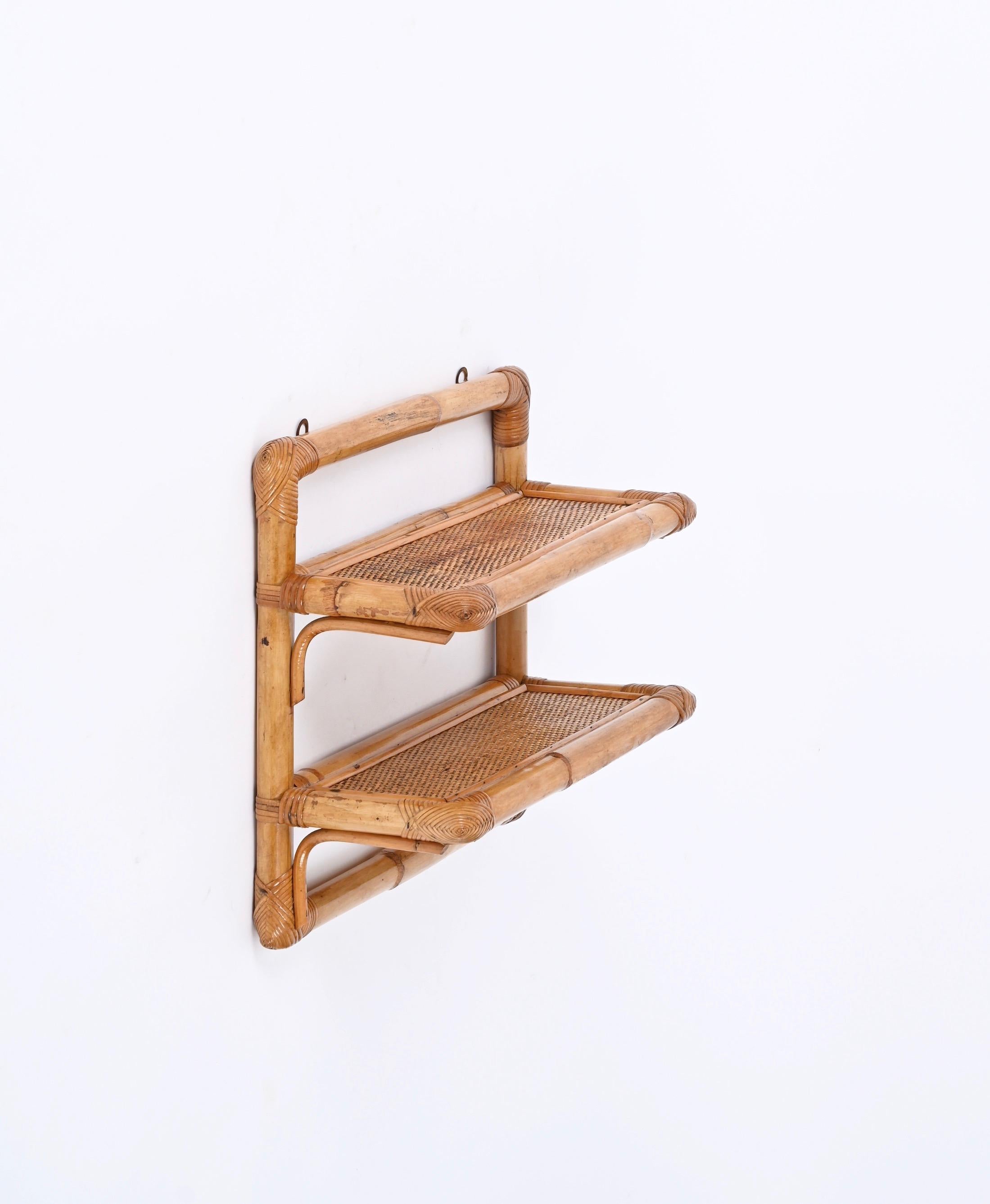 Mid-Century Modern French Riviera Two-Tier Wall Shelf in Rattan and Bamboo, Italy 1970s