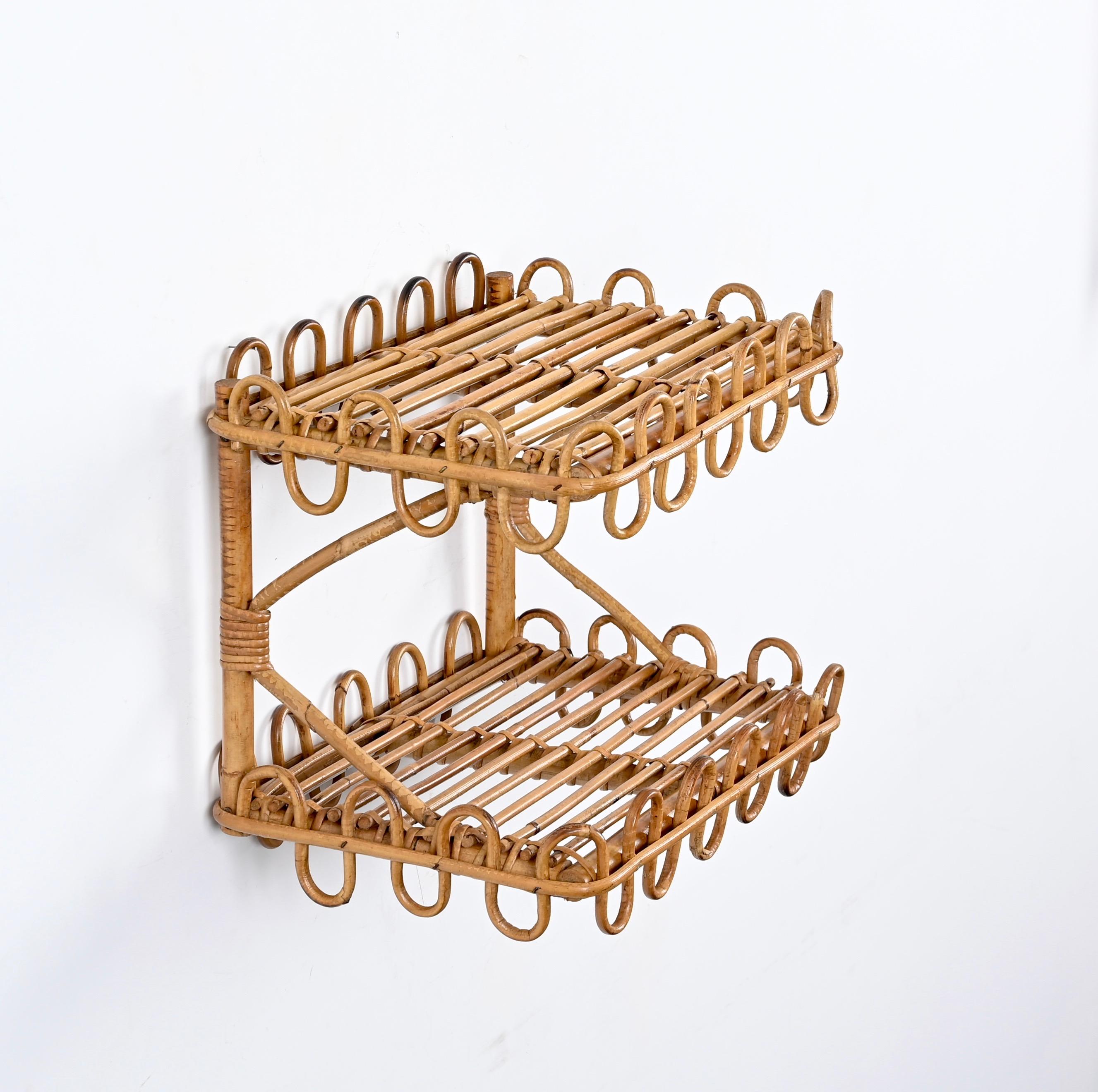 Mid-Century Modern French Riviera Two-Tier Wall Shelf in Rattan, Wicker and Bamboo, Italy 1970s