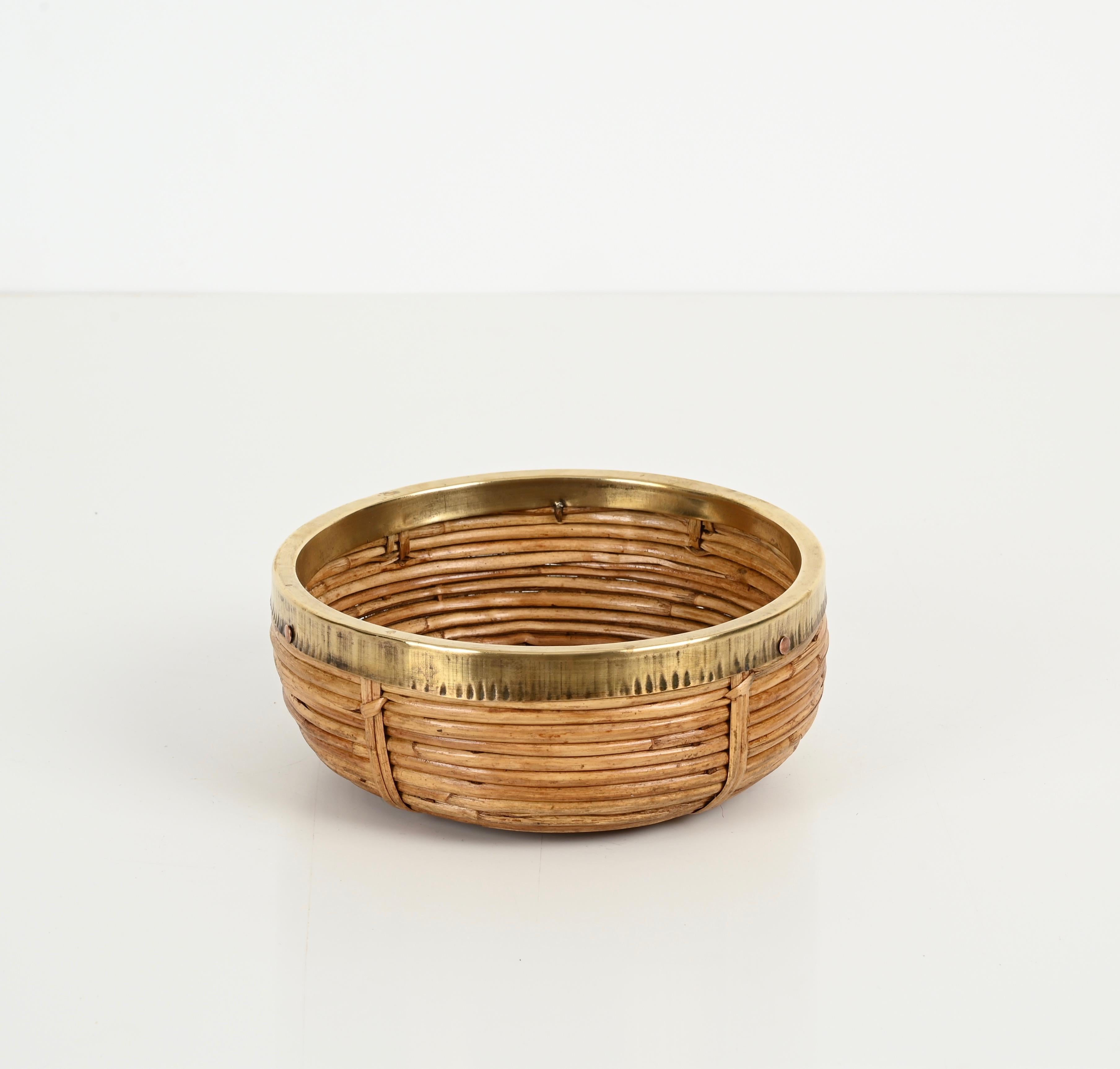 French Riviera Vide-Poche or Bowl in Rattan, Brass and Wicker, Italy 1970s For Sale 1
