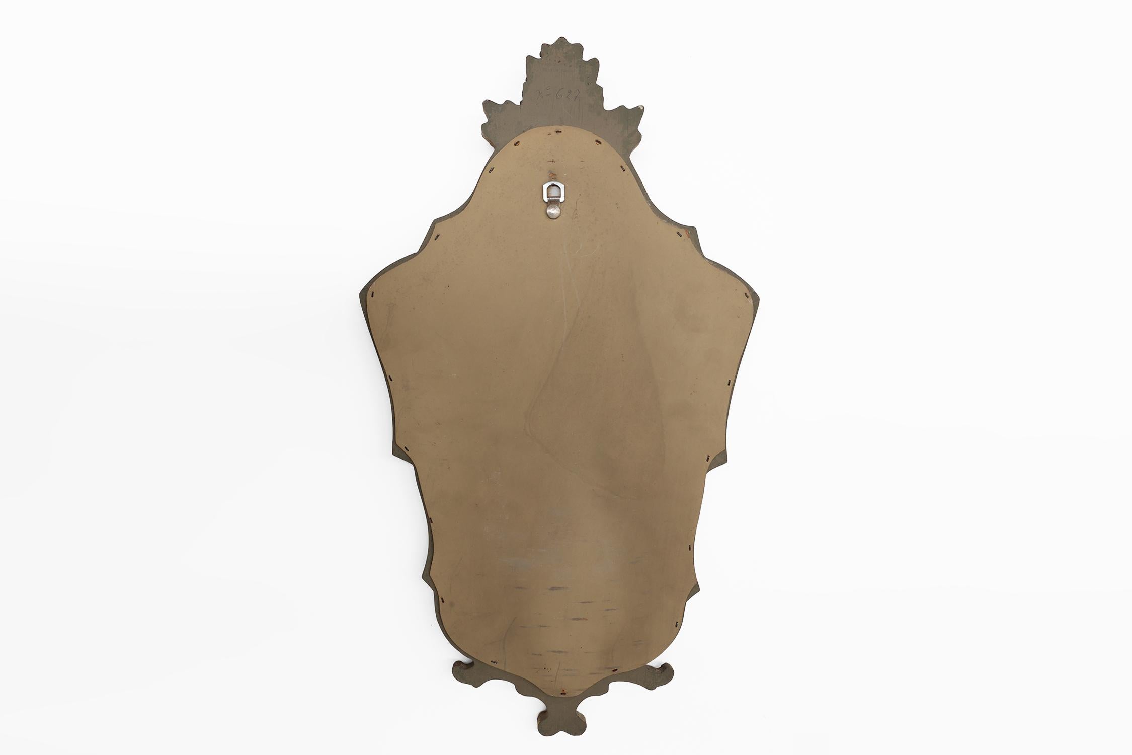 French rococo-baroque style Mirror in wood with gilded frame im Angebot 2