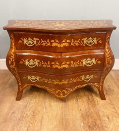 French Rococo Commode à Bombe Louis XV