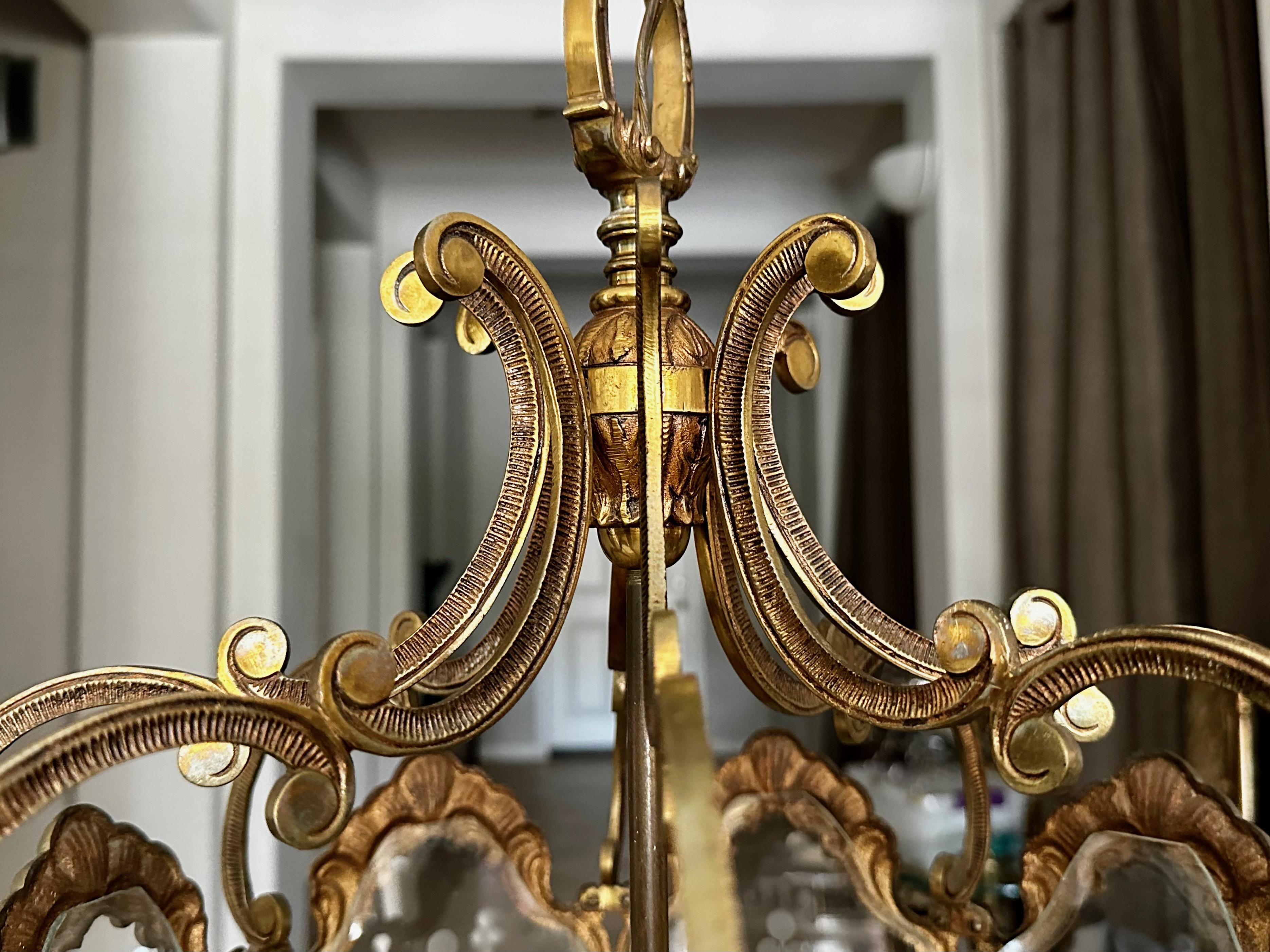 French Rococo in ottone  Lanterna in vetro acidato A. Hall in vendita 4