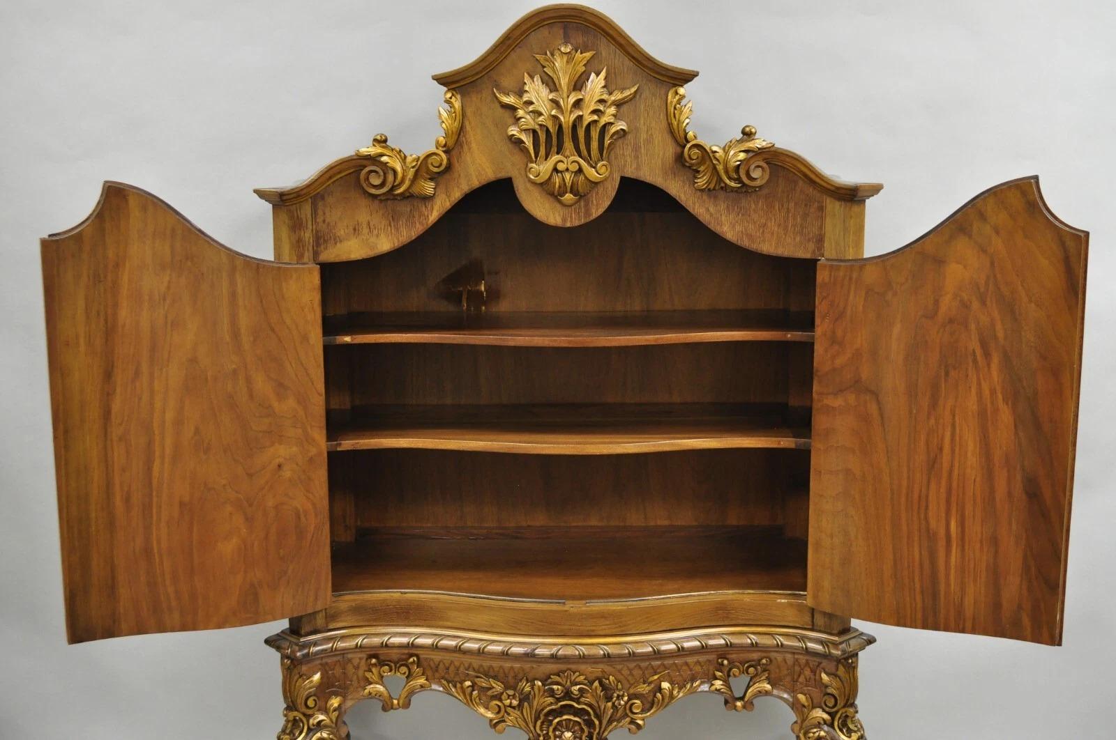 French Rococo Carved Walnut Hand Painted Louis XV Style Blind China Cabinet Bar (Walnuss) im Angebot