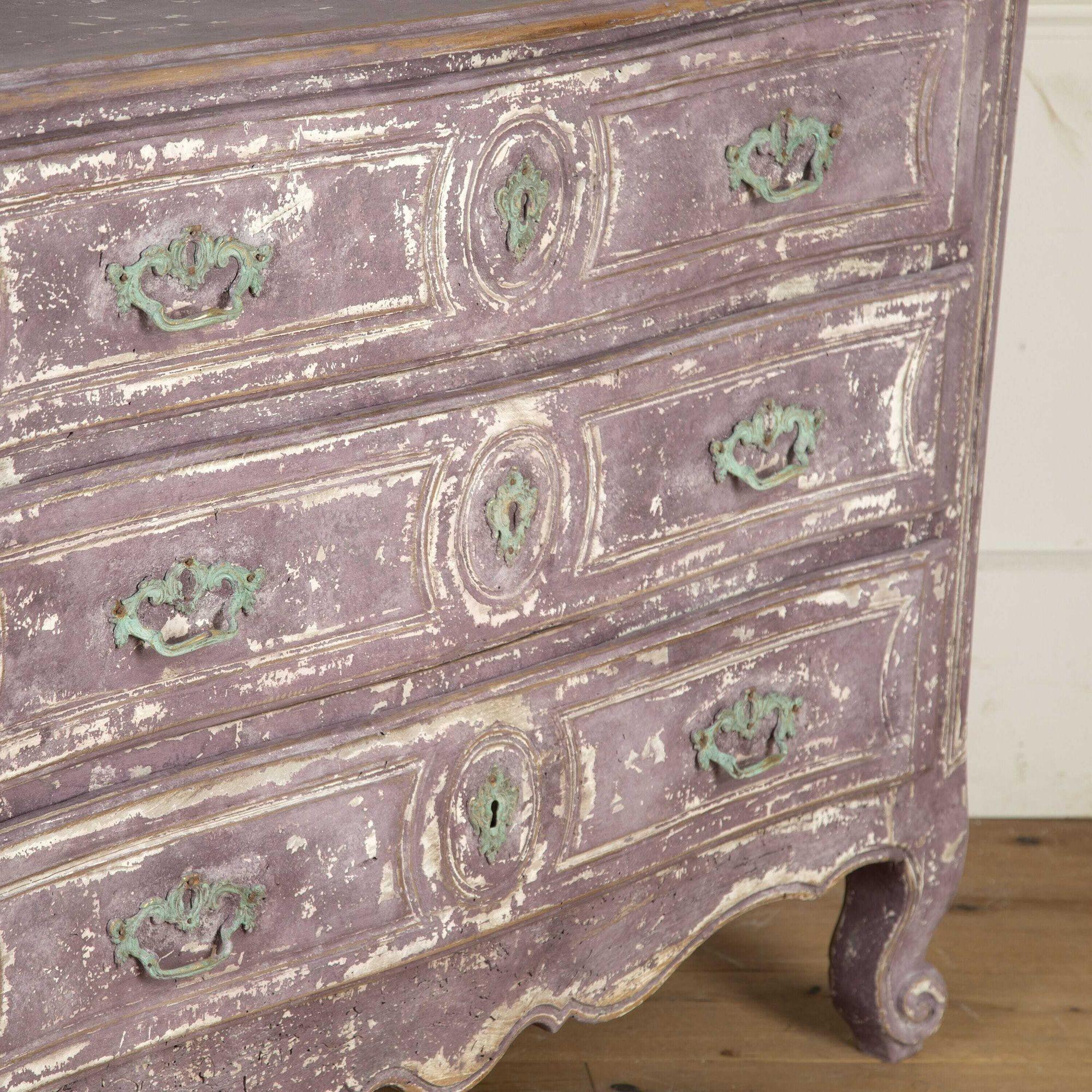 French Rococo Commode In Good Condition For Sale In Gloucestershire, GB