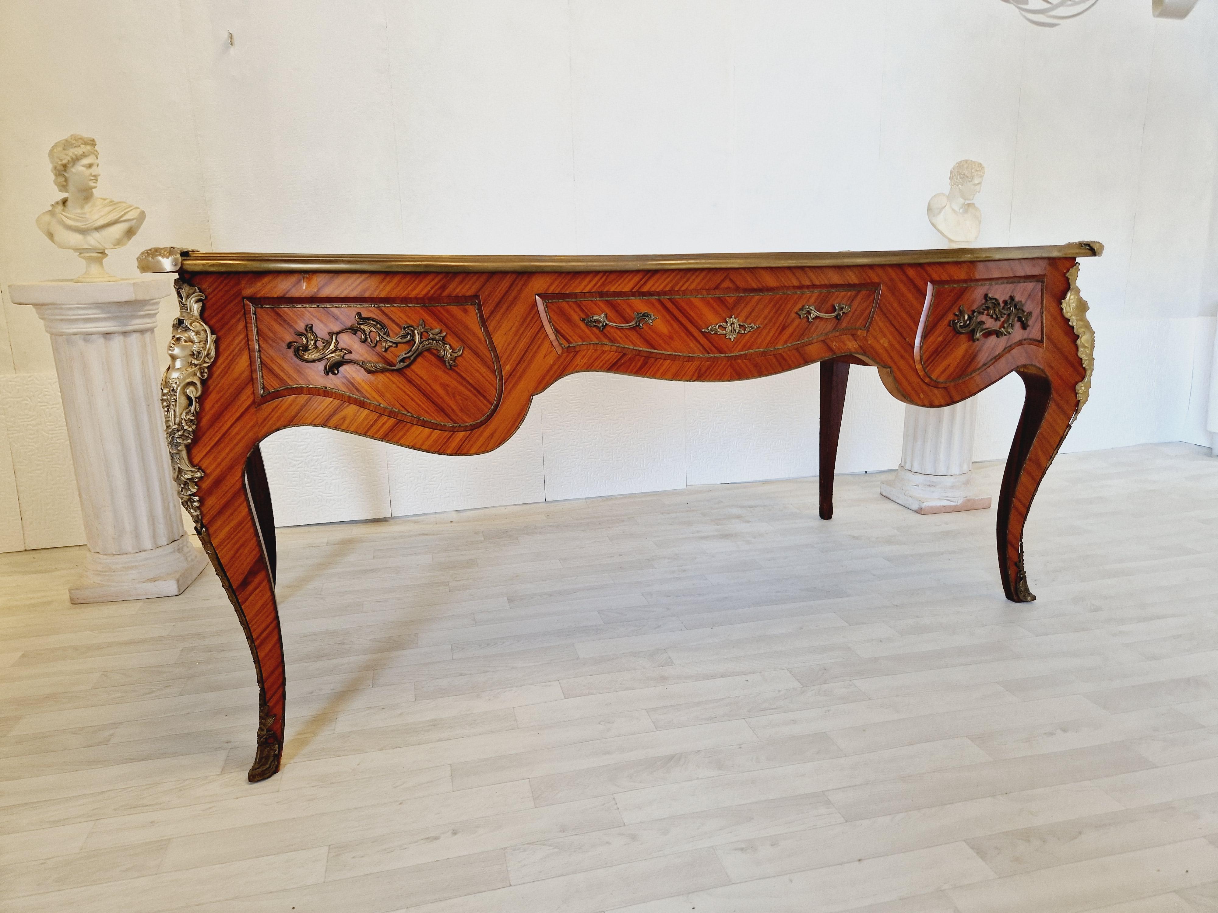 French Rococo Desk Louis XV Style  For Sale 6